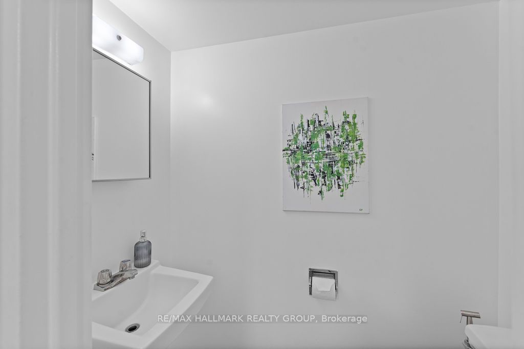 505 St Laurent Boulevard 350 Property Photo 22