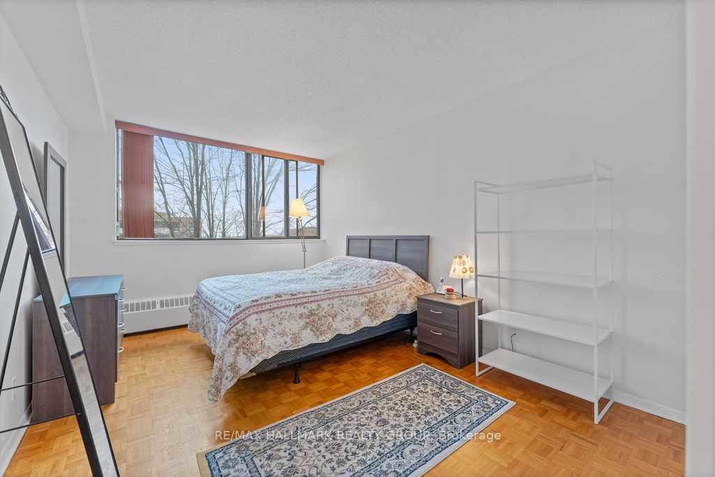 505 St Laurent Boulevard 350 Property Photo 26