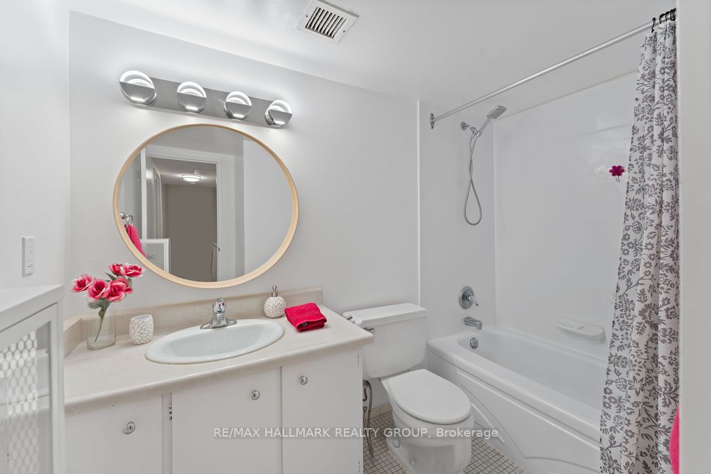 505 St Laurent Boulevard 350 Property Photo 31