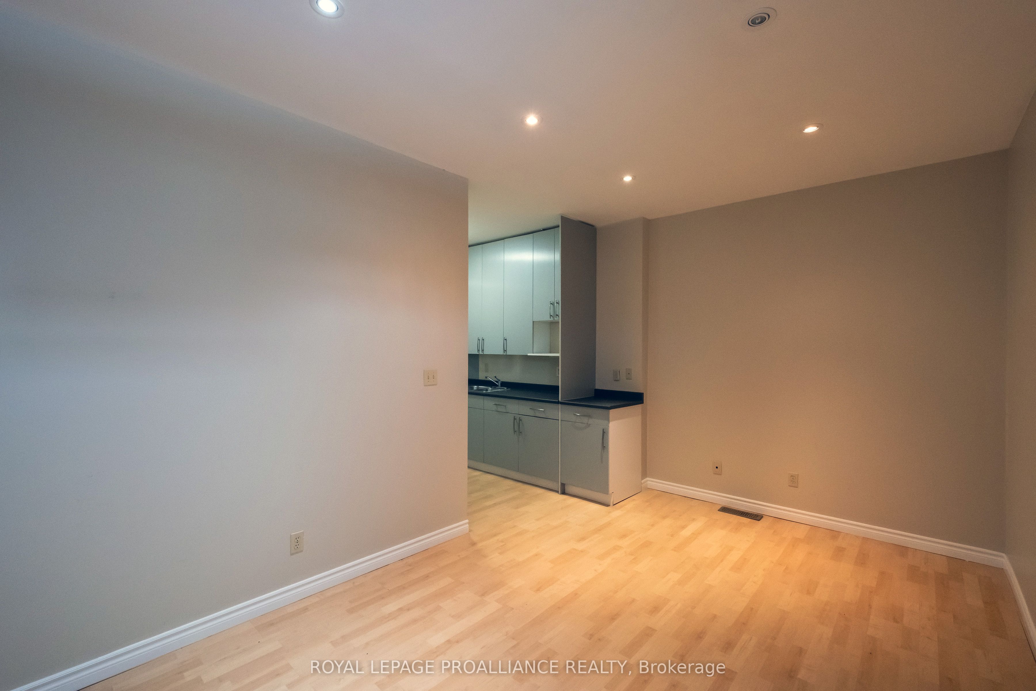 320 Sidney Street 2 Property Photo 18