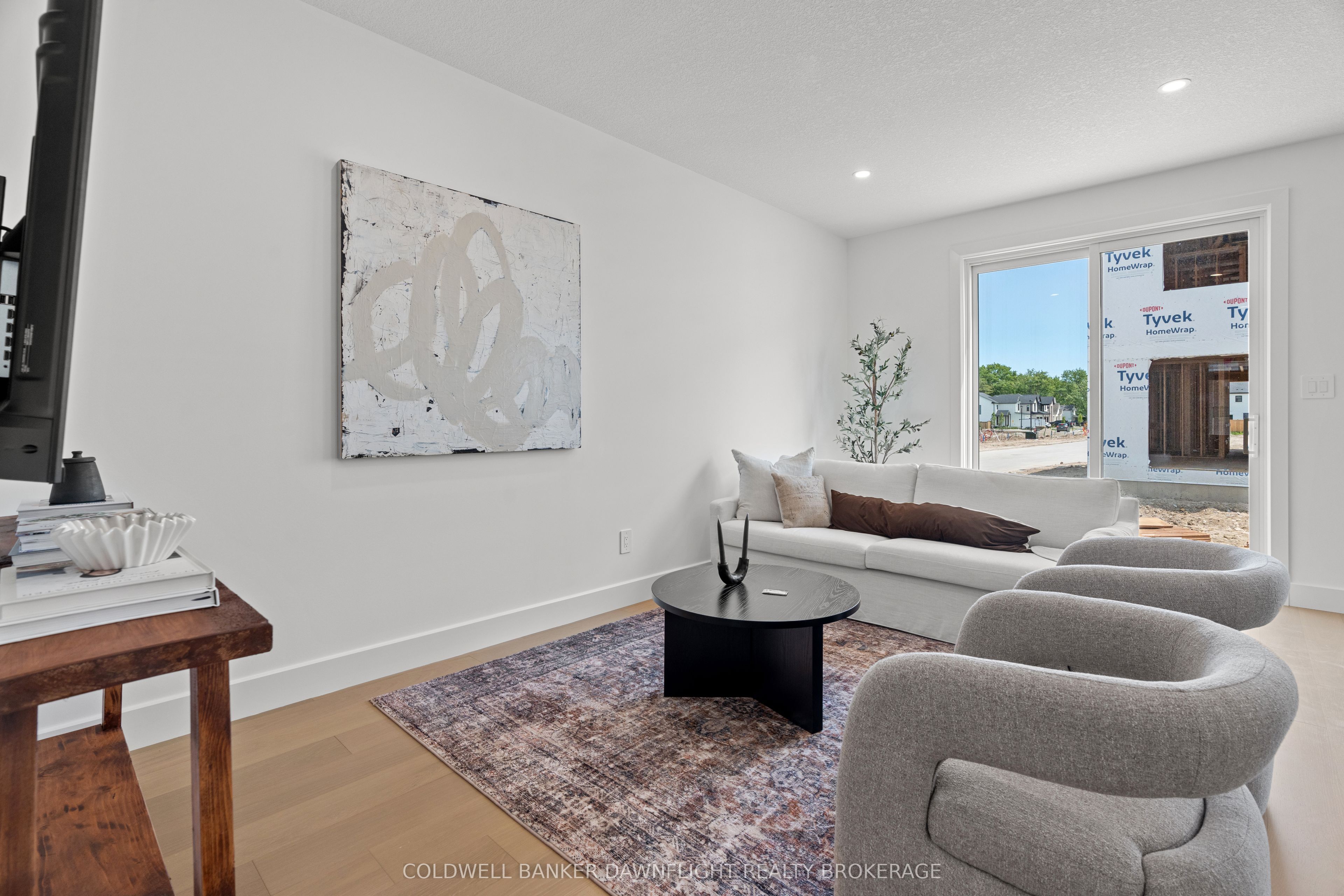 147 Scotts Drive 18 Property Photo 7