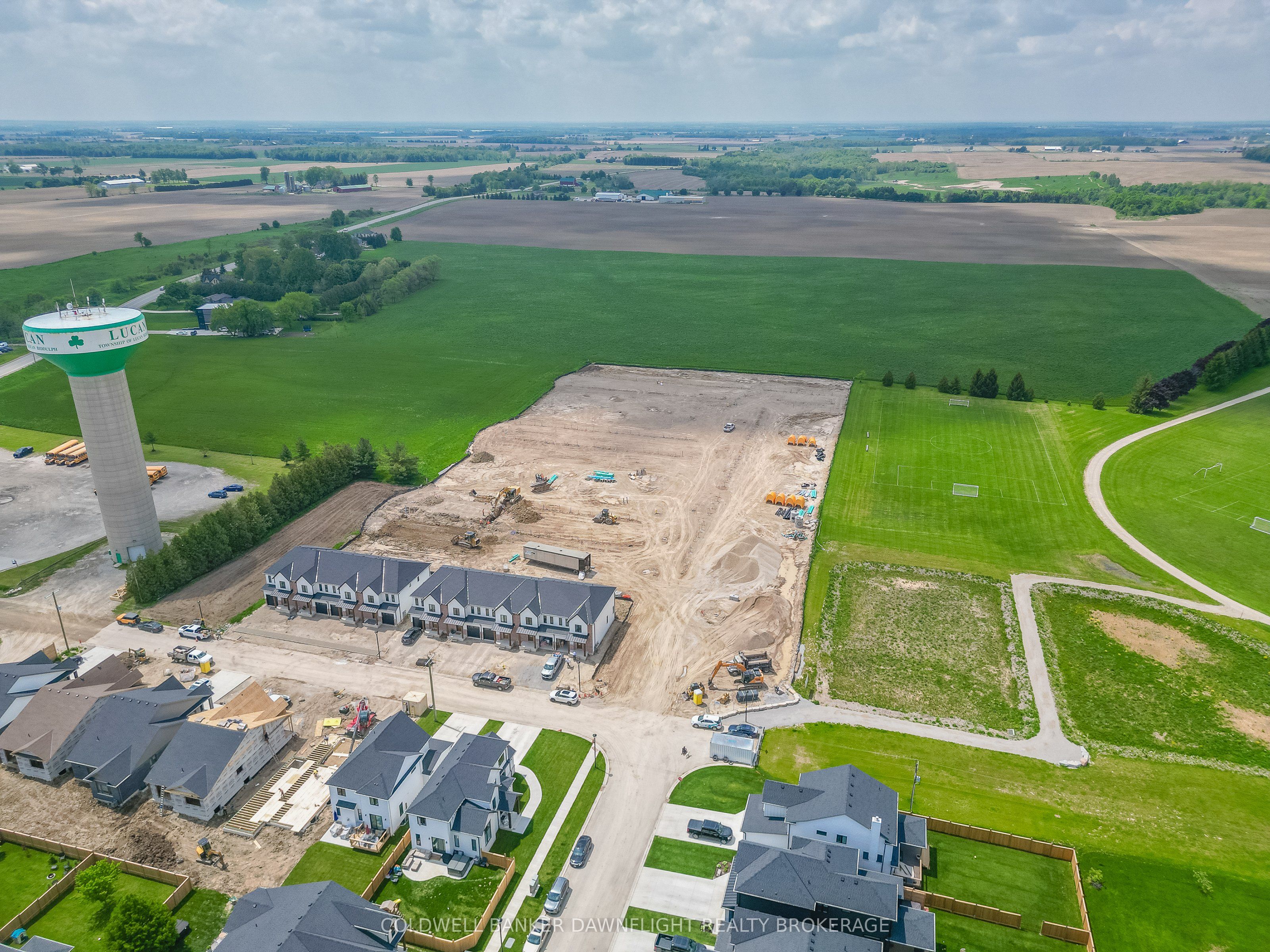 147 Scotts Drive 18 Property Photo 38