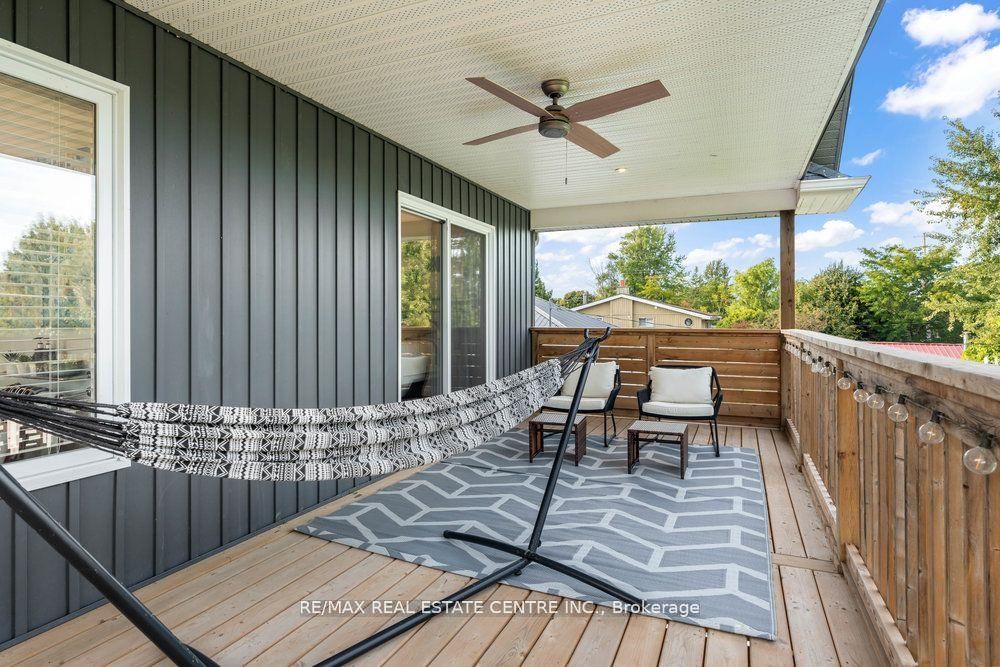 54 Lakeview Ave Property Photo 12