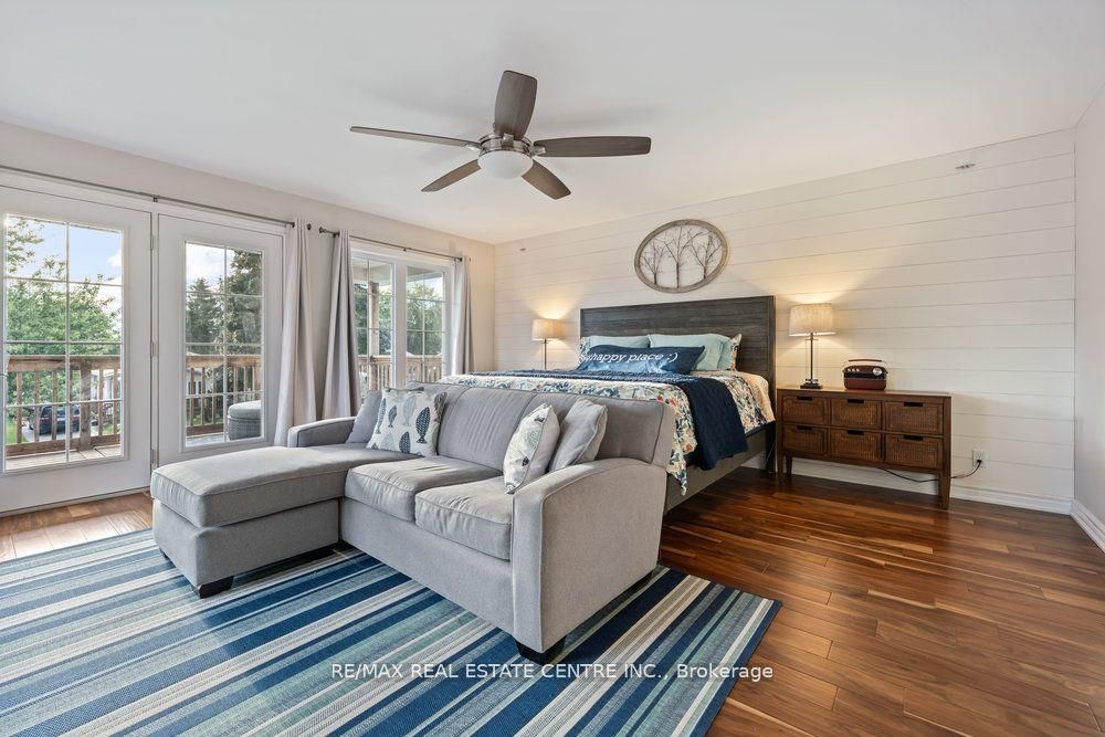 54 Lakeview Ave Property Photo 24