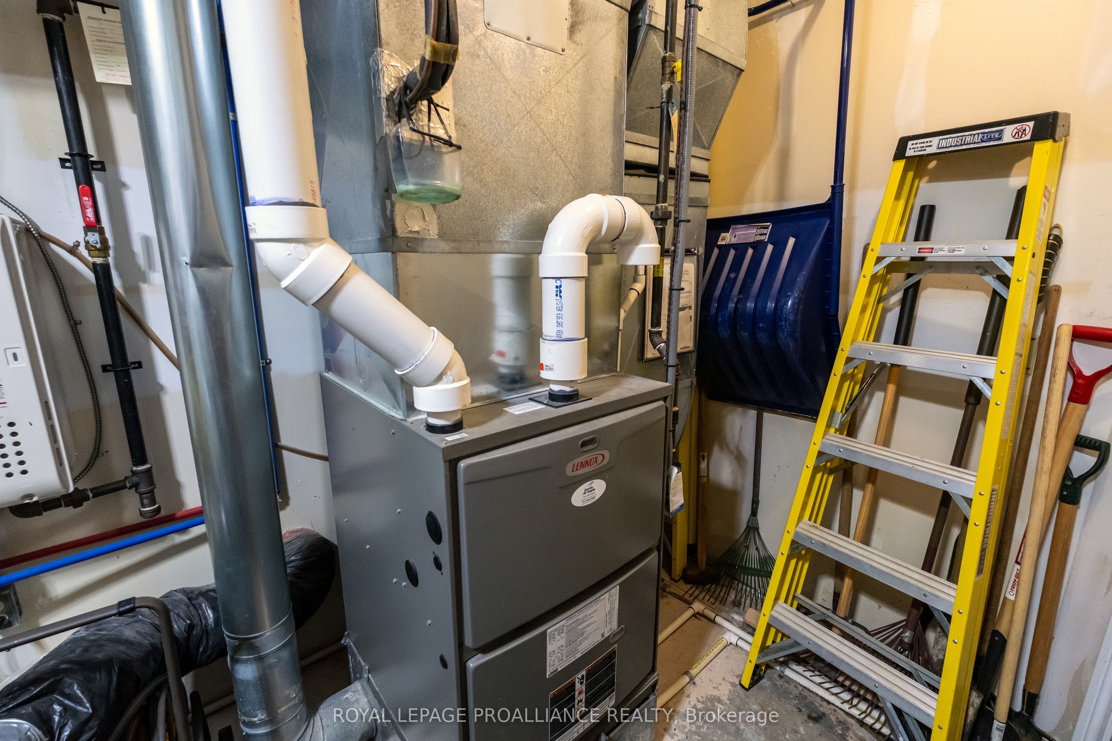 320 Sidney Street 1 Property Photo 29