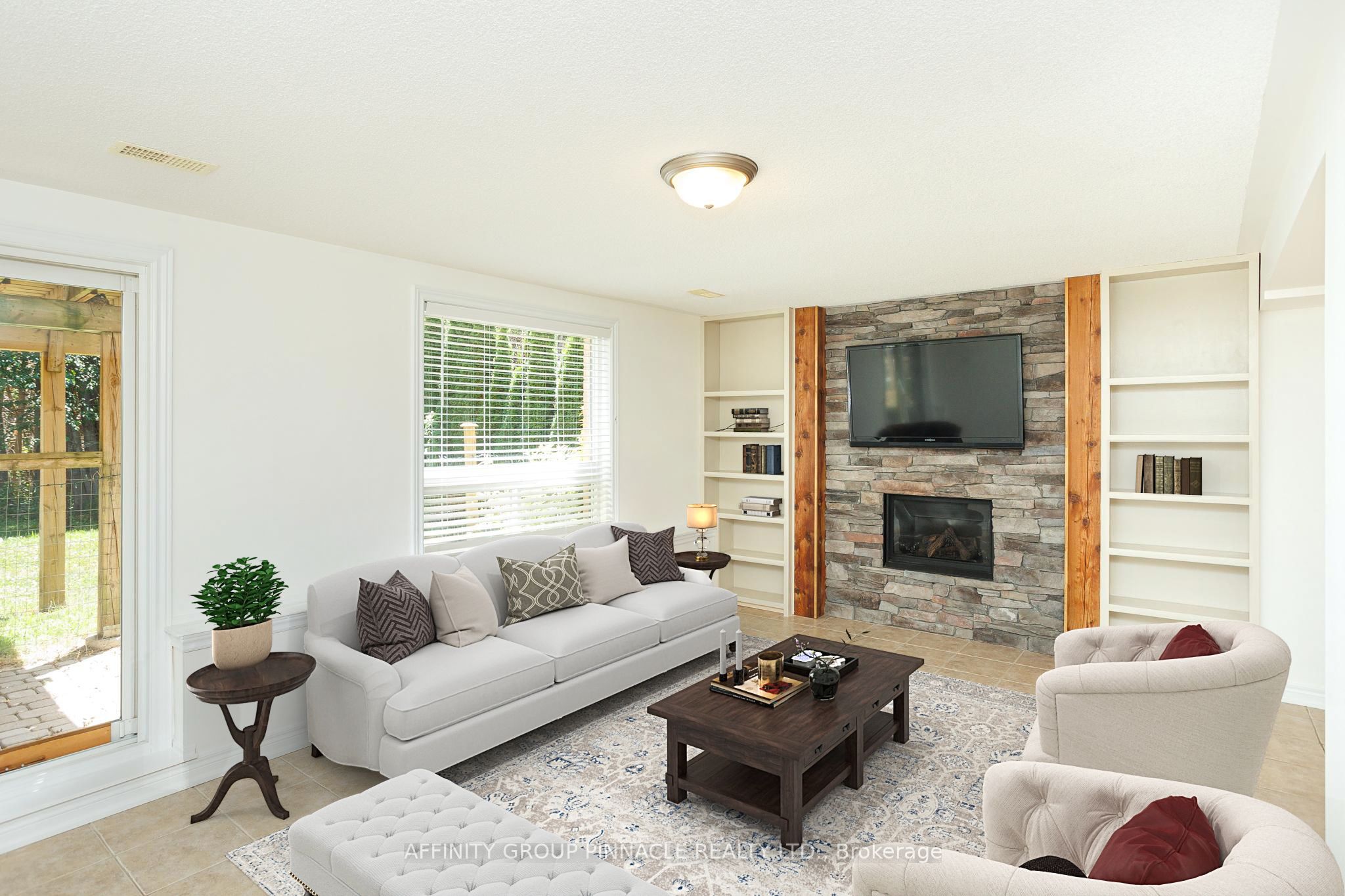 103 Cook St Property Photo 24