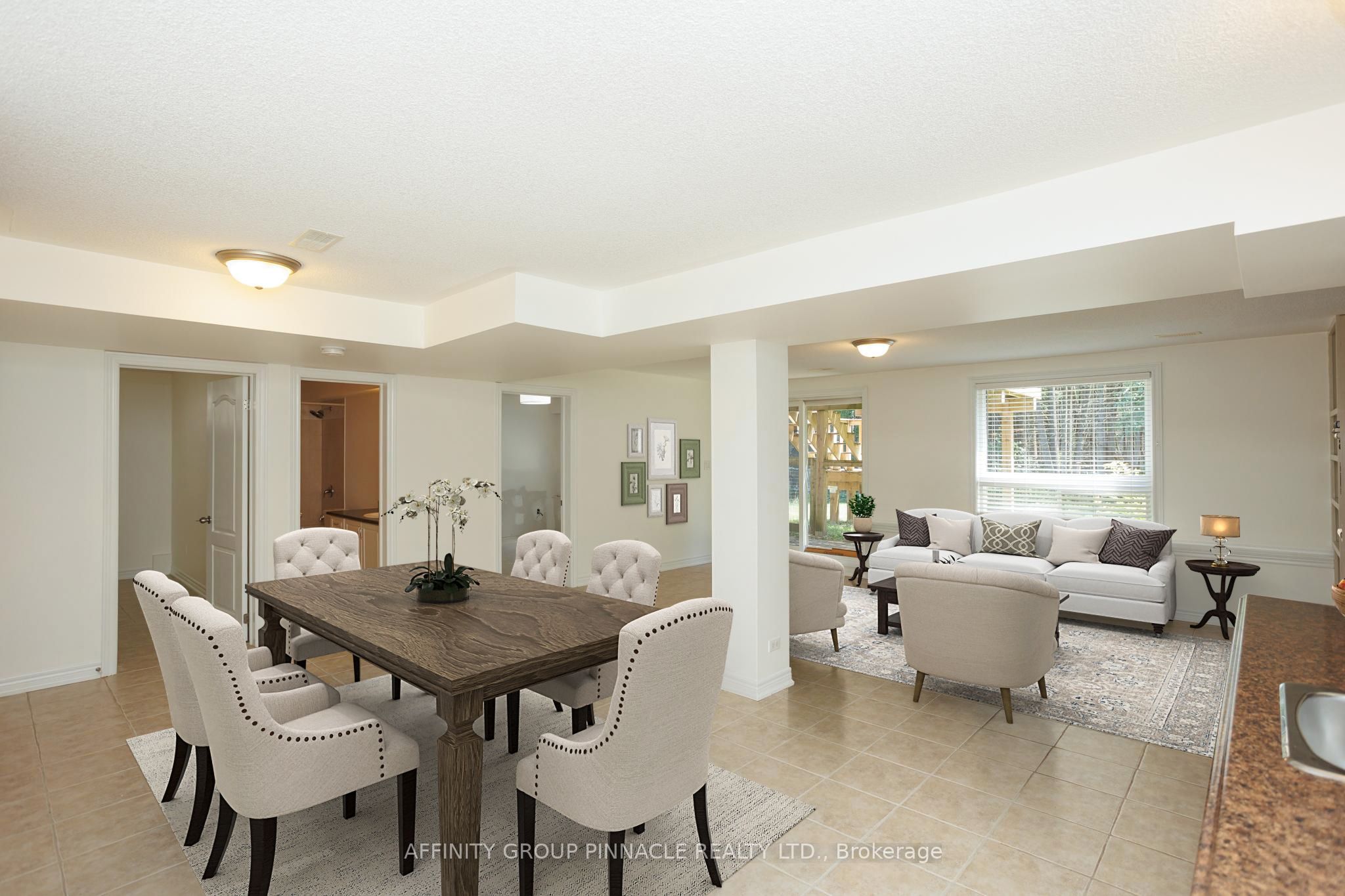 103 Cook St Property Photo 28