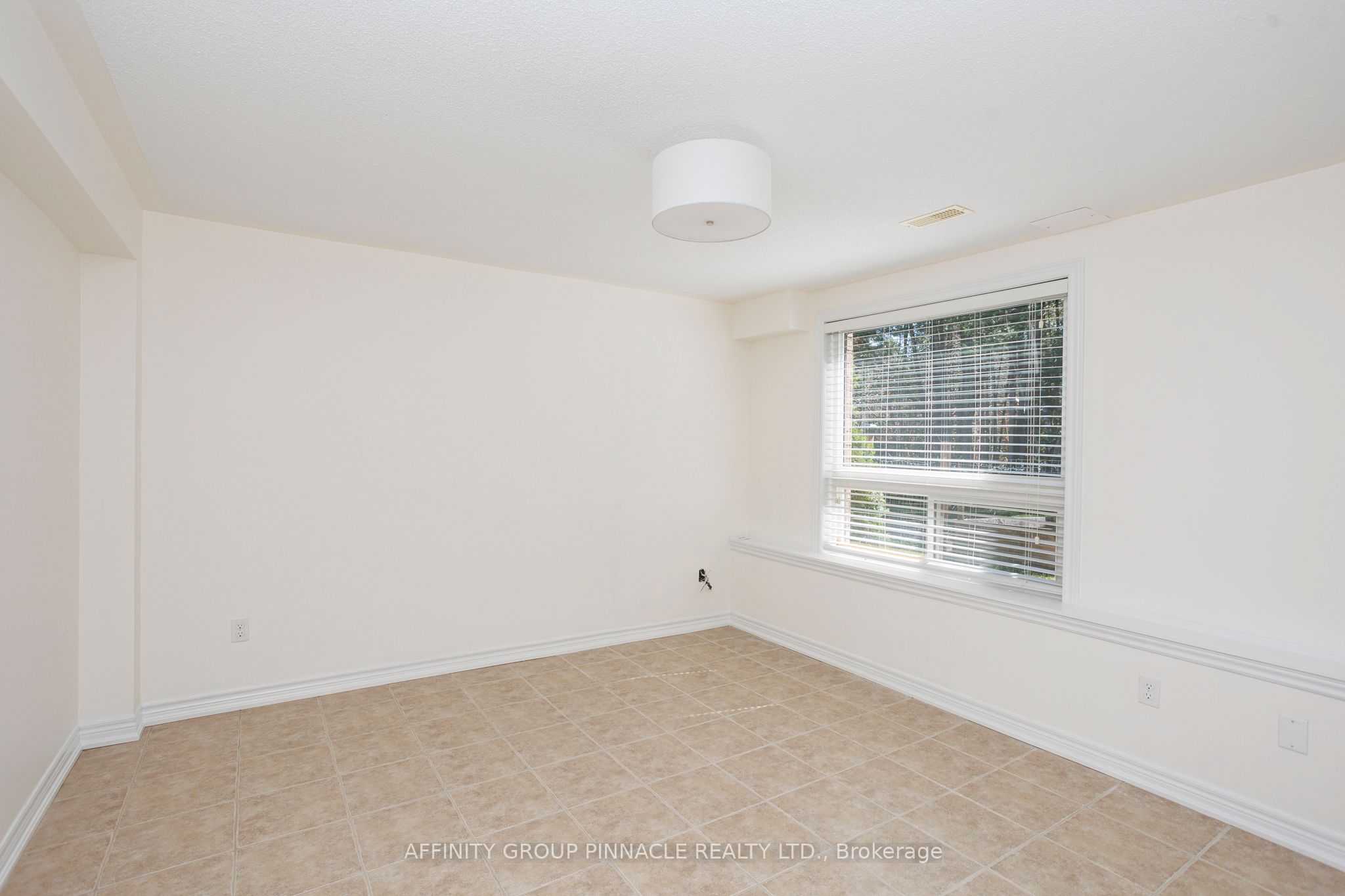 103 Cook St Property Photo 39