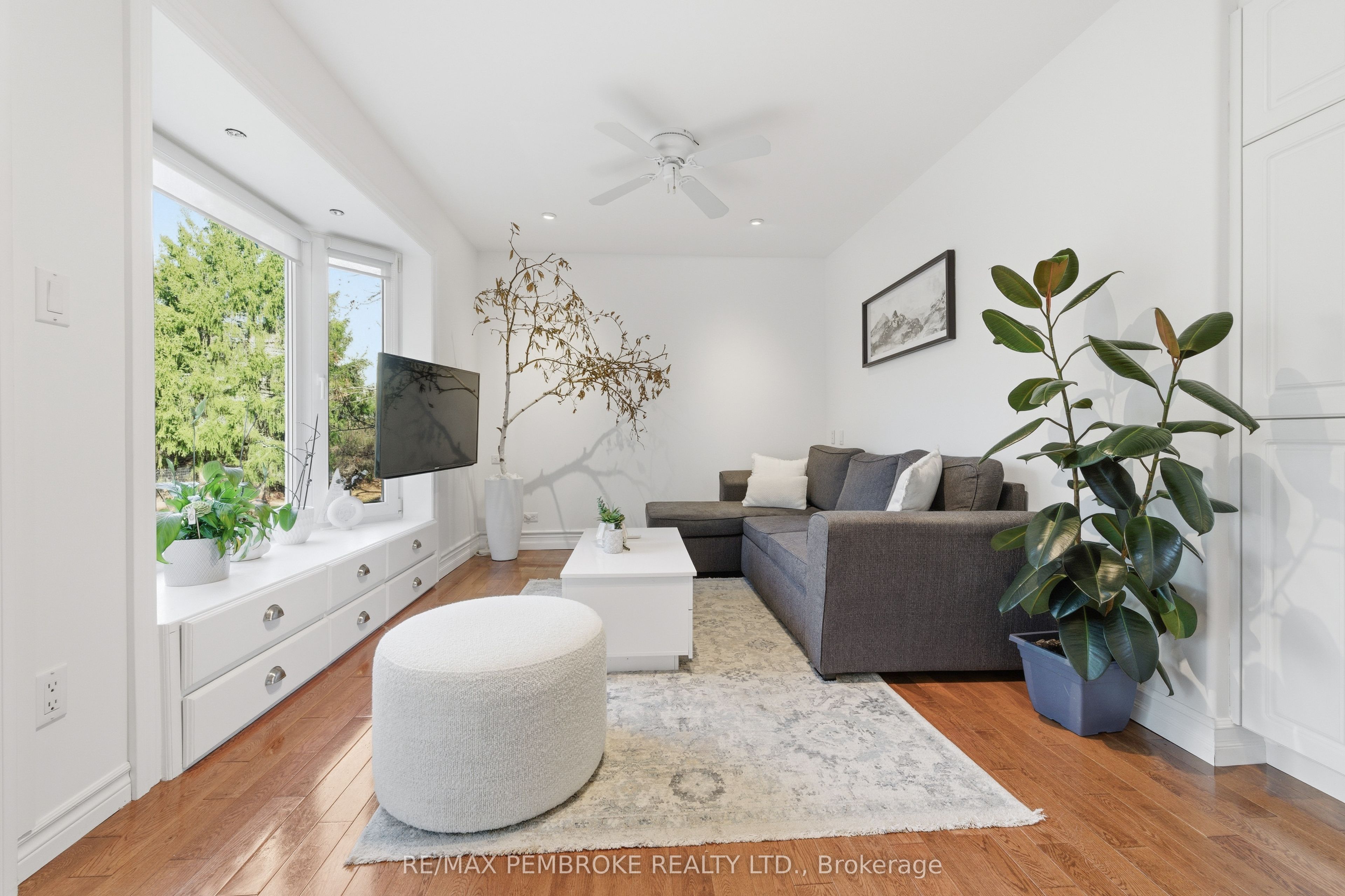 1793 Mill Street Property Photo 11