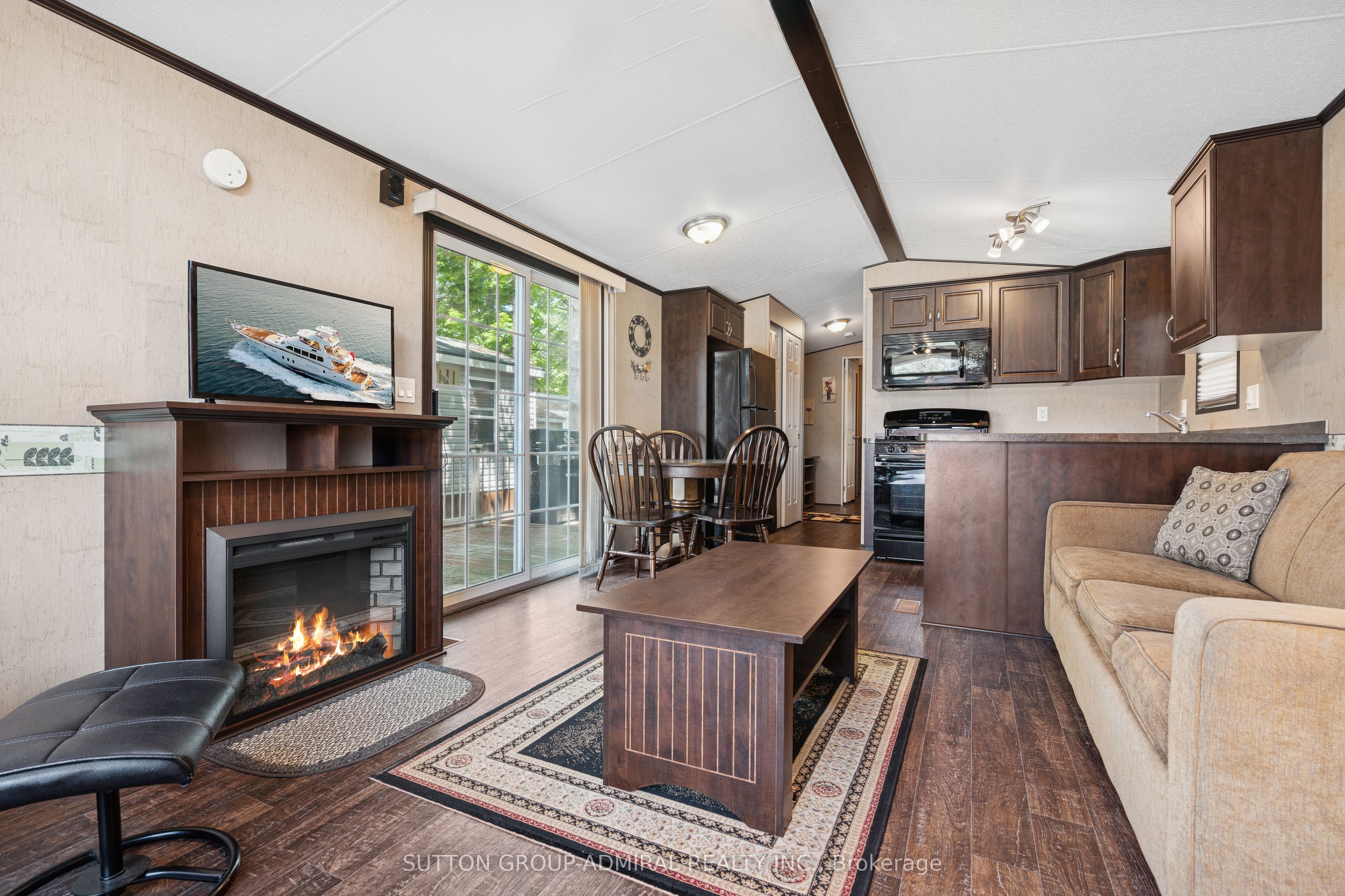 1082 Shamrock Marina Rd Property Photo 17