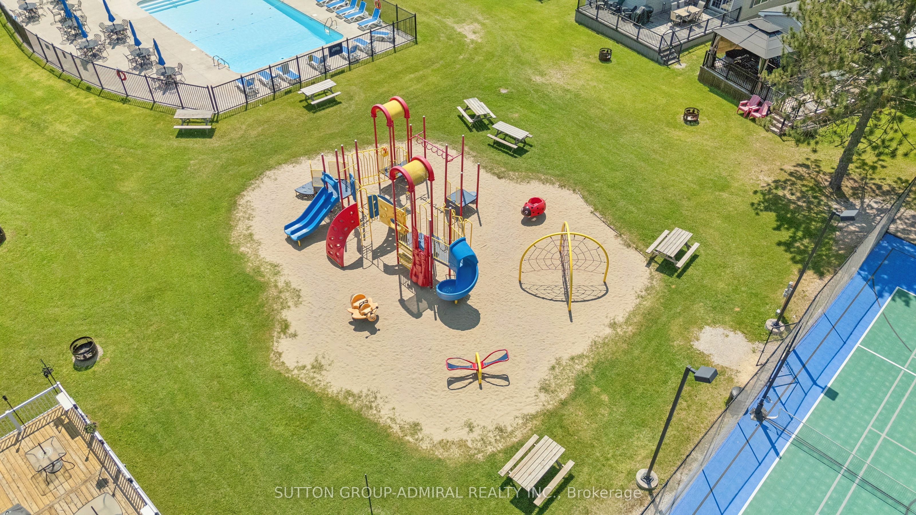 1082 Shamrock Marina Rd Property Photo 25