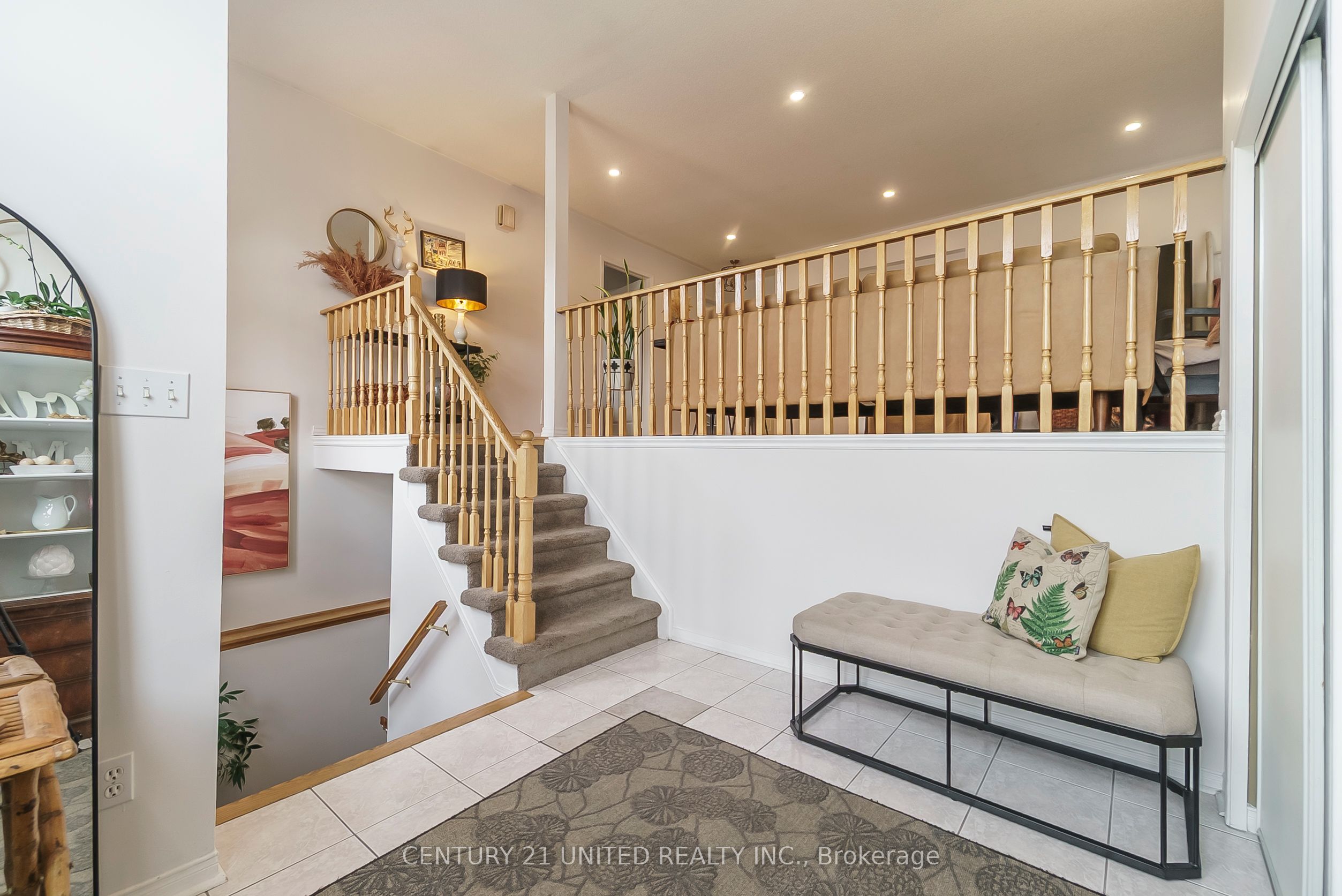 1455 Glenforest Crescent Property Photo 6