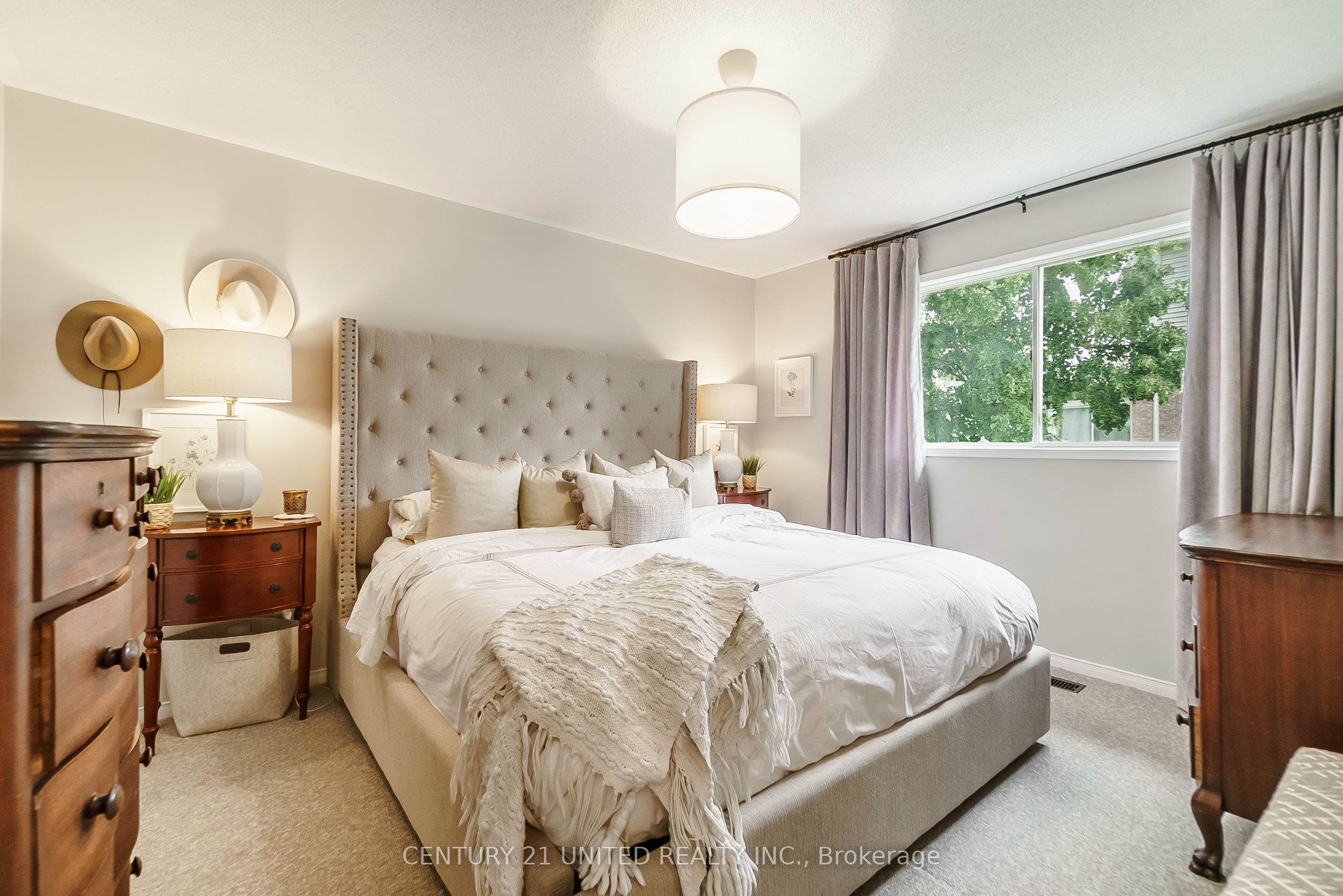 1455 Glenforest Crescent Property Photo 21