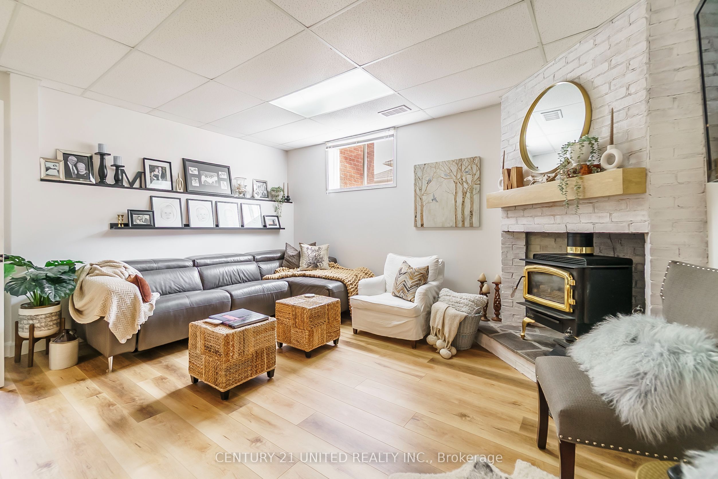 1455 Glenforest Crescent Property Photo 29