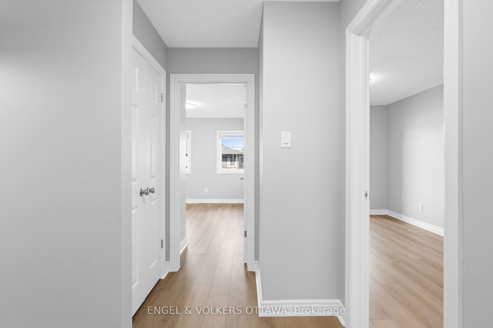 261 Titanium Priv Property Photo 22