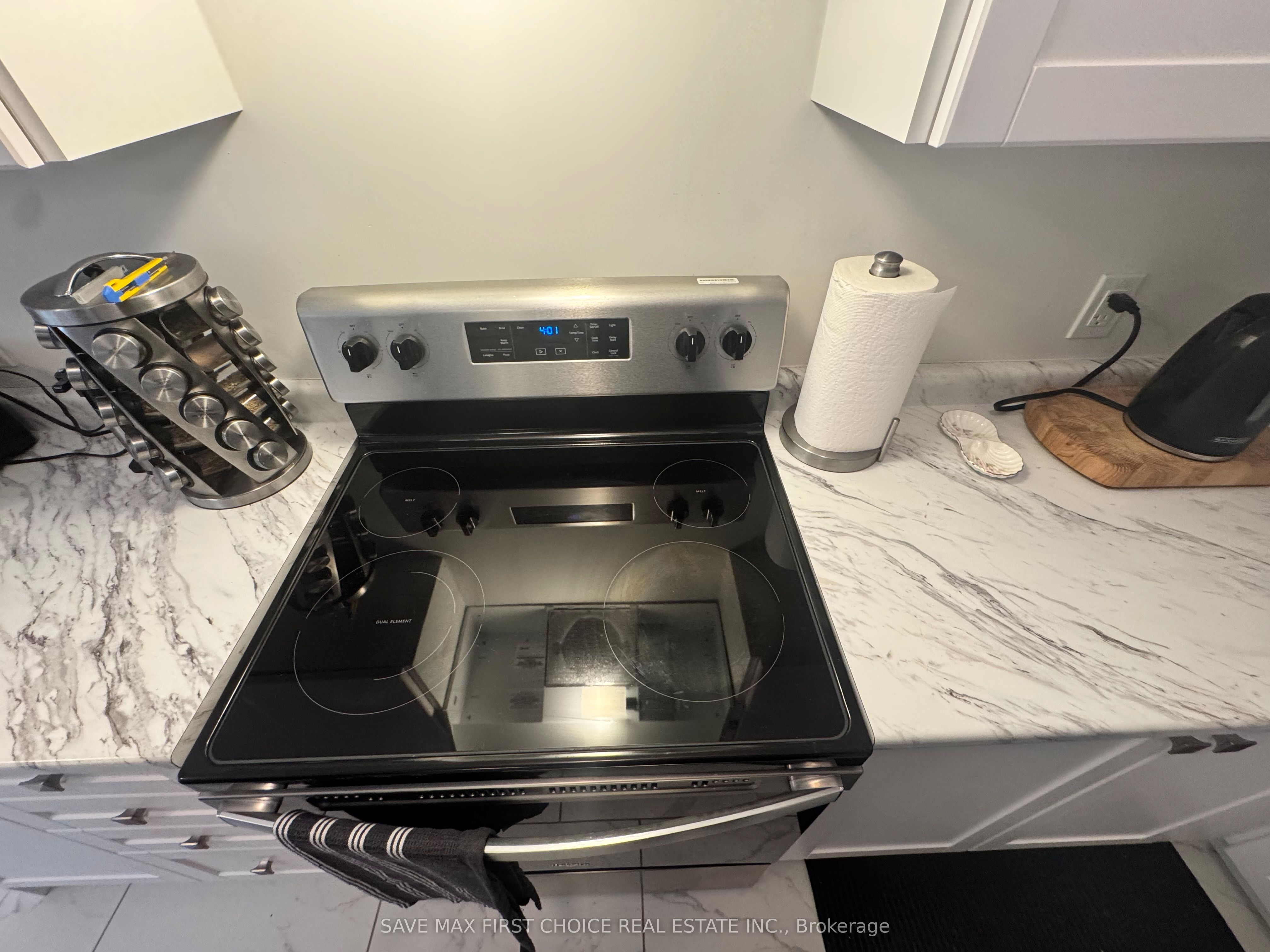 632 Anishinaabe Dr Property Photo 10