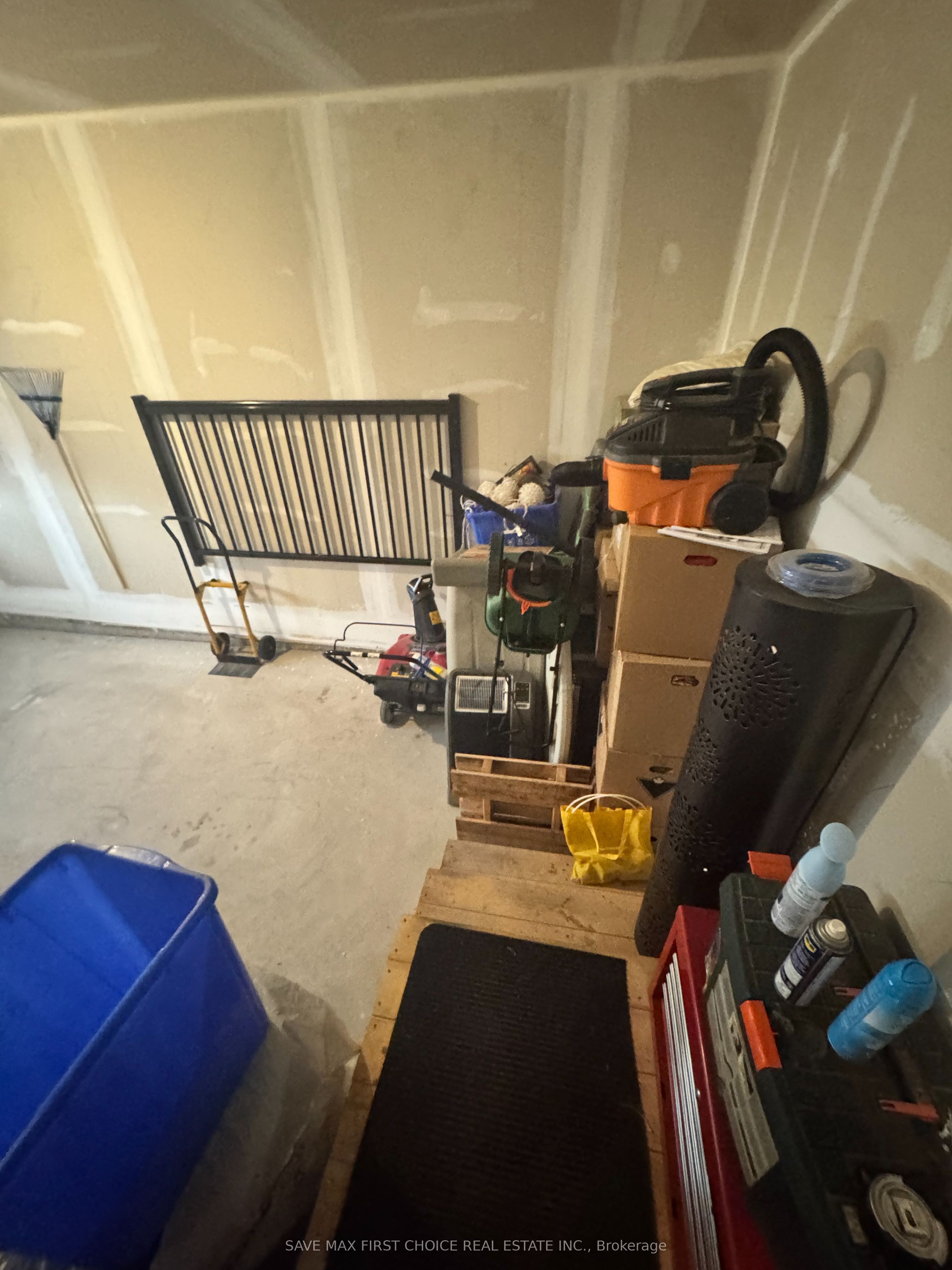 632 Anishinaabe Dr Property Photo 15