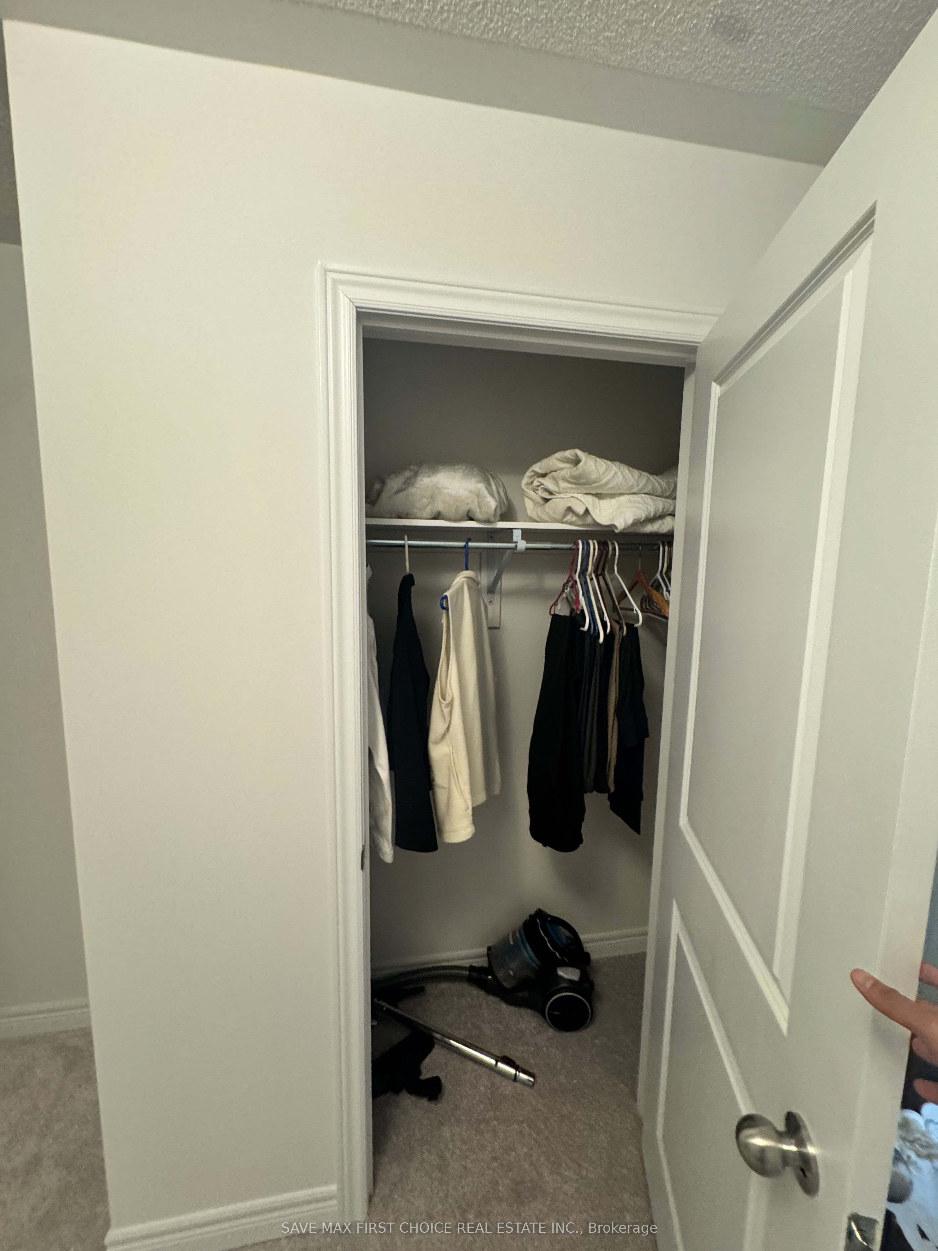 632 Anishinaabe Dr Property Photo 17