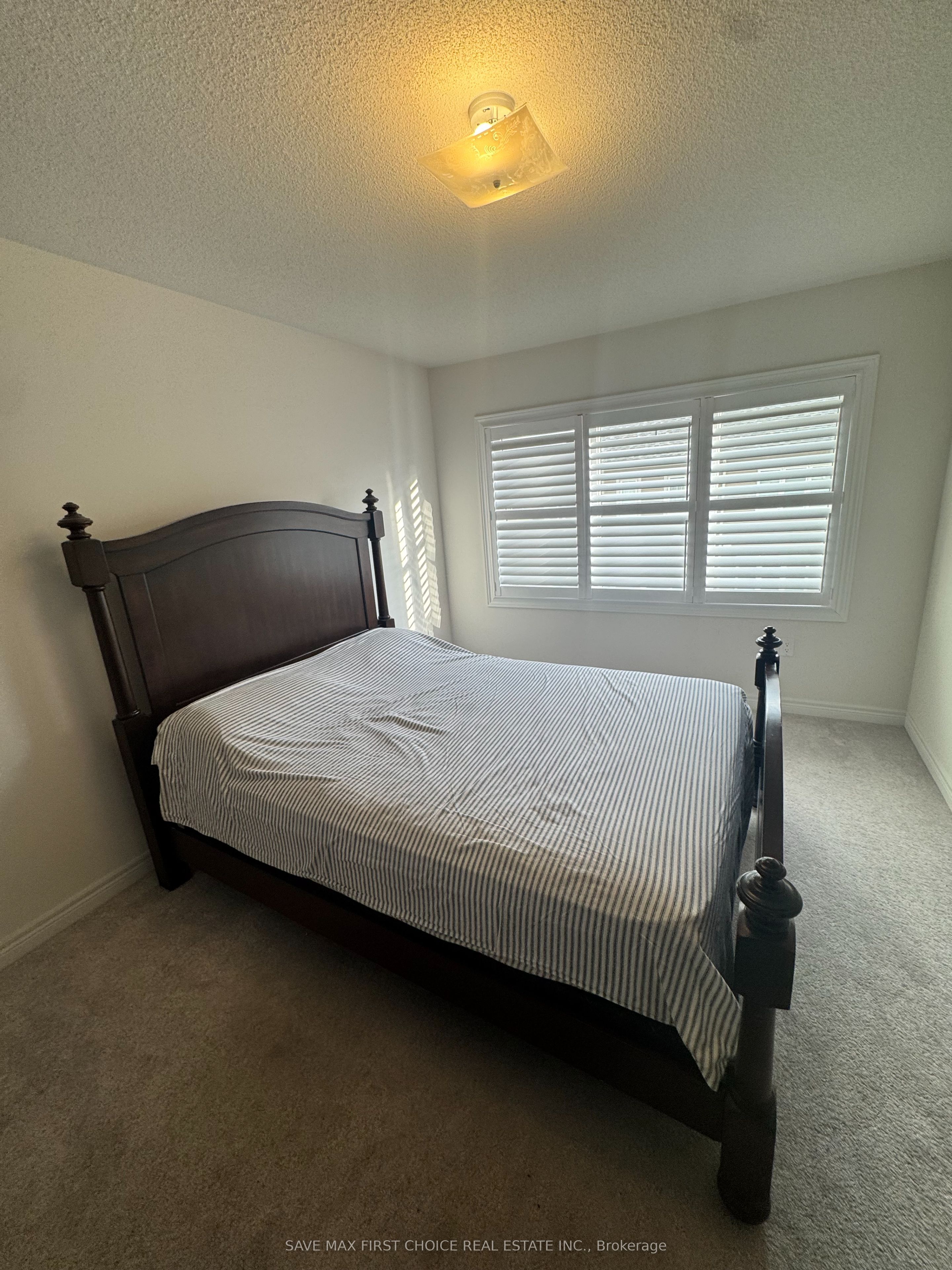 632 Anishinaabe Dr Property Photo 23