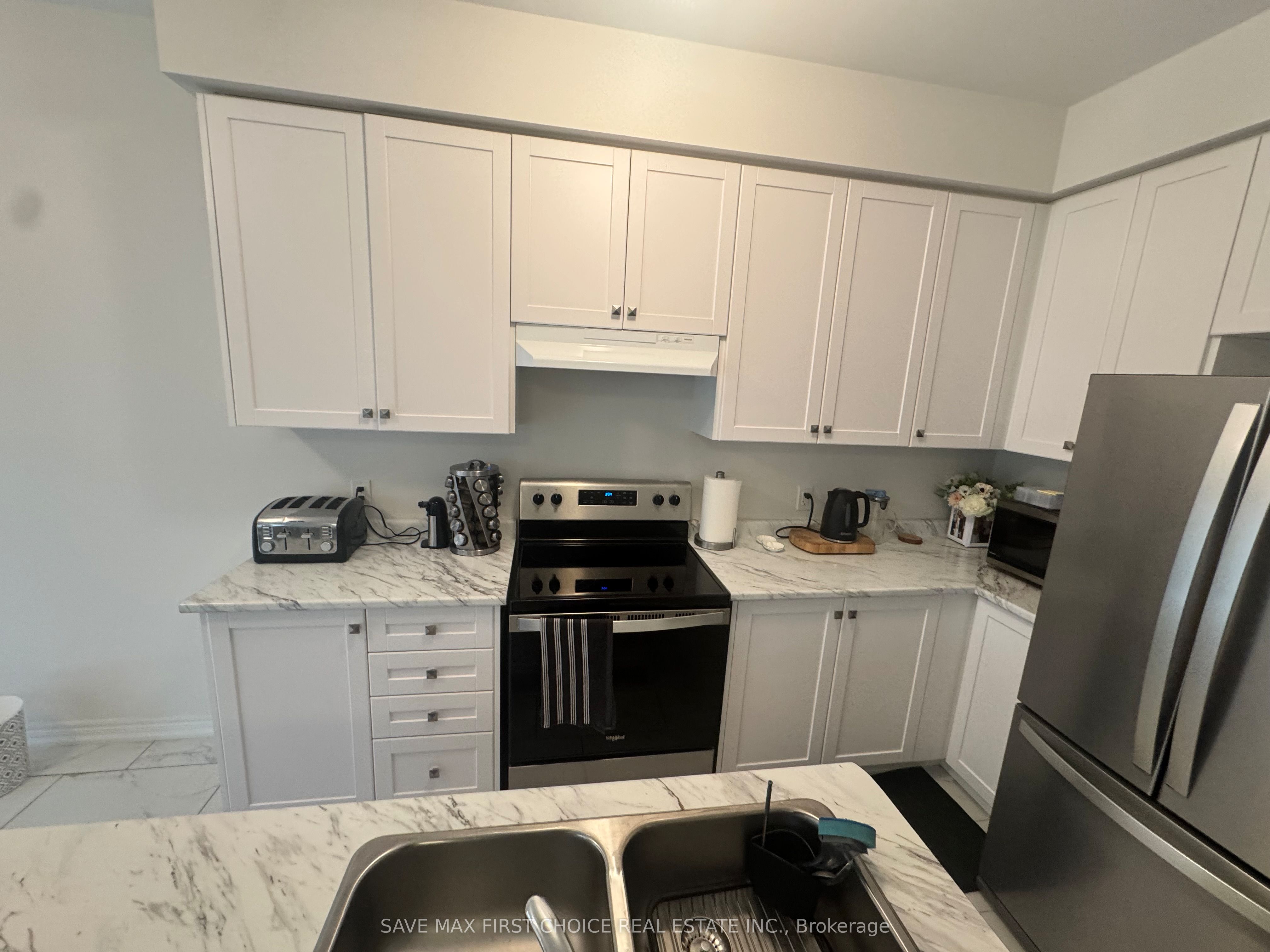 632 Anishinaabe Dr Property Photo 35