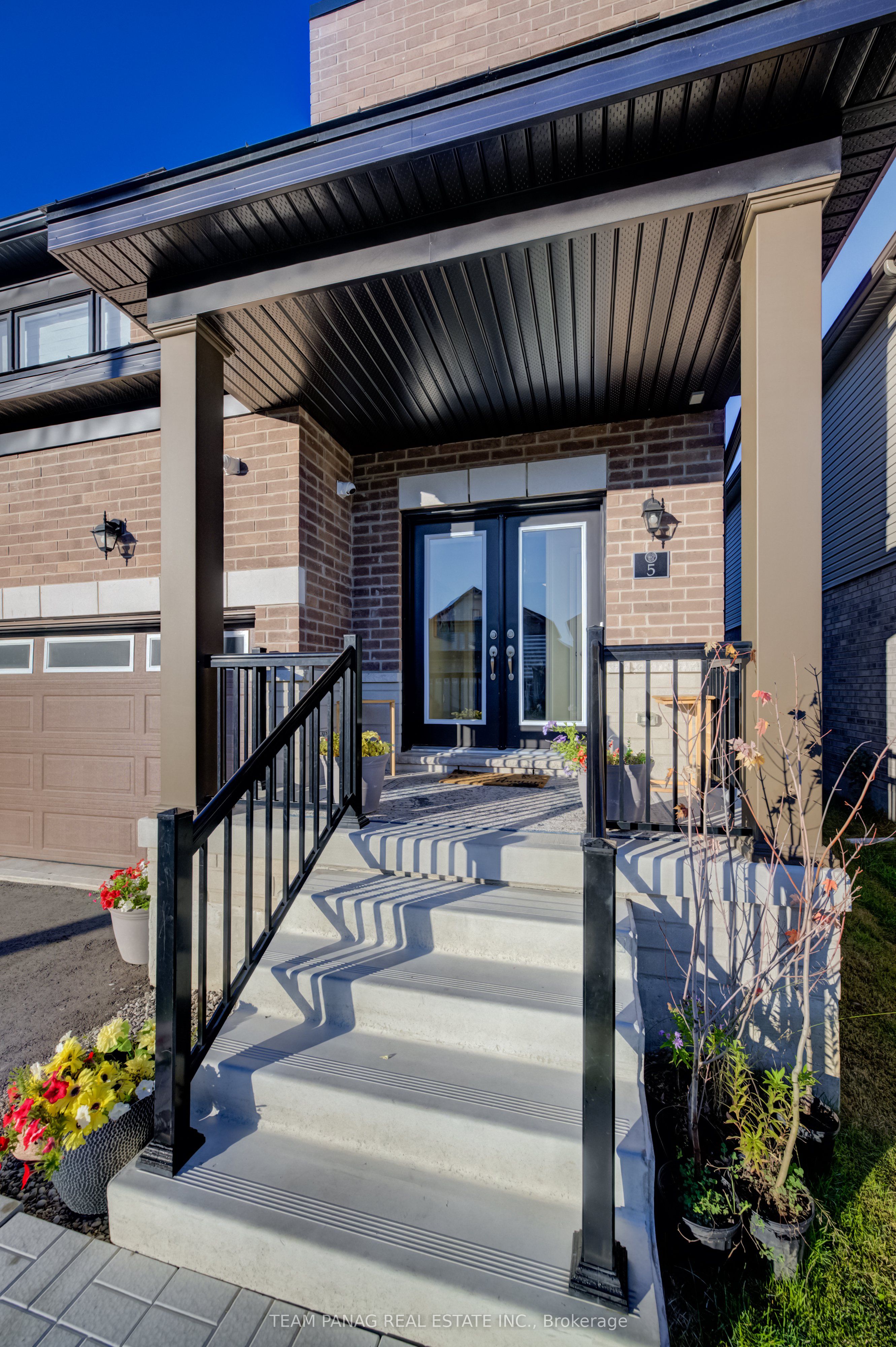 5 Heming St Property Photo 3