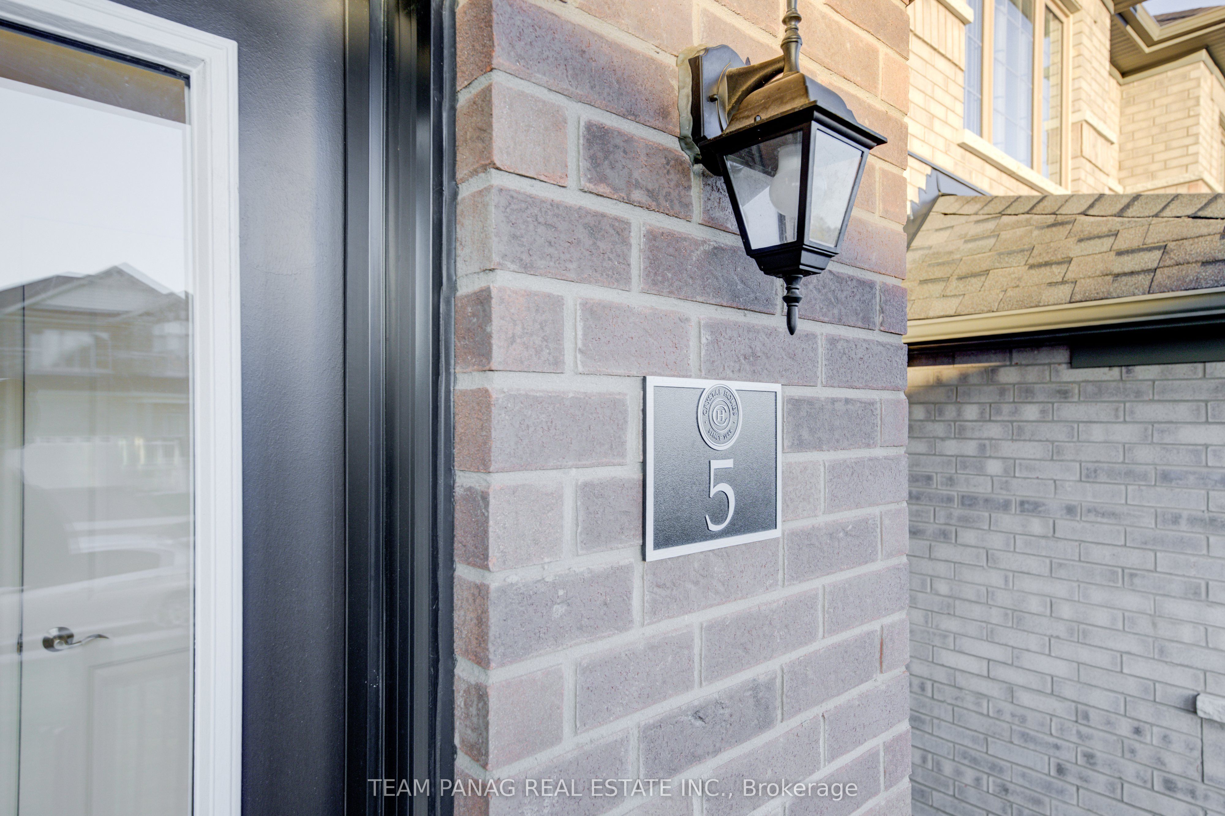 5 Heming St Property Photo 6