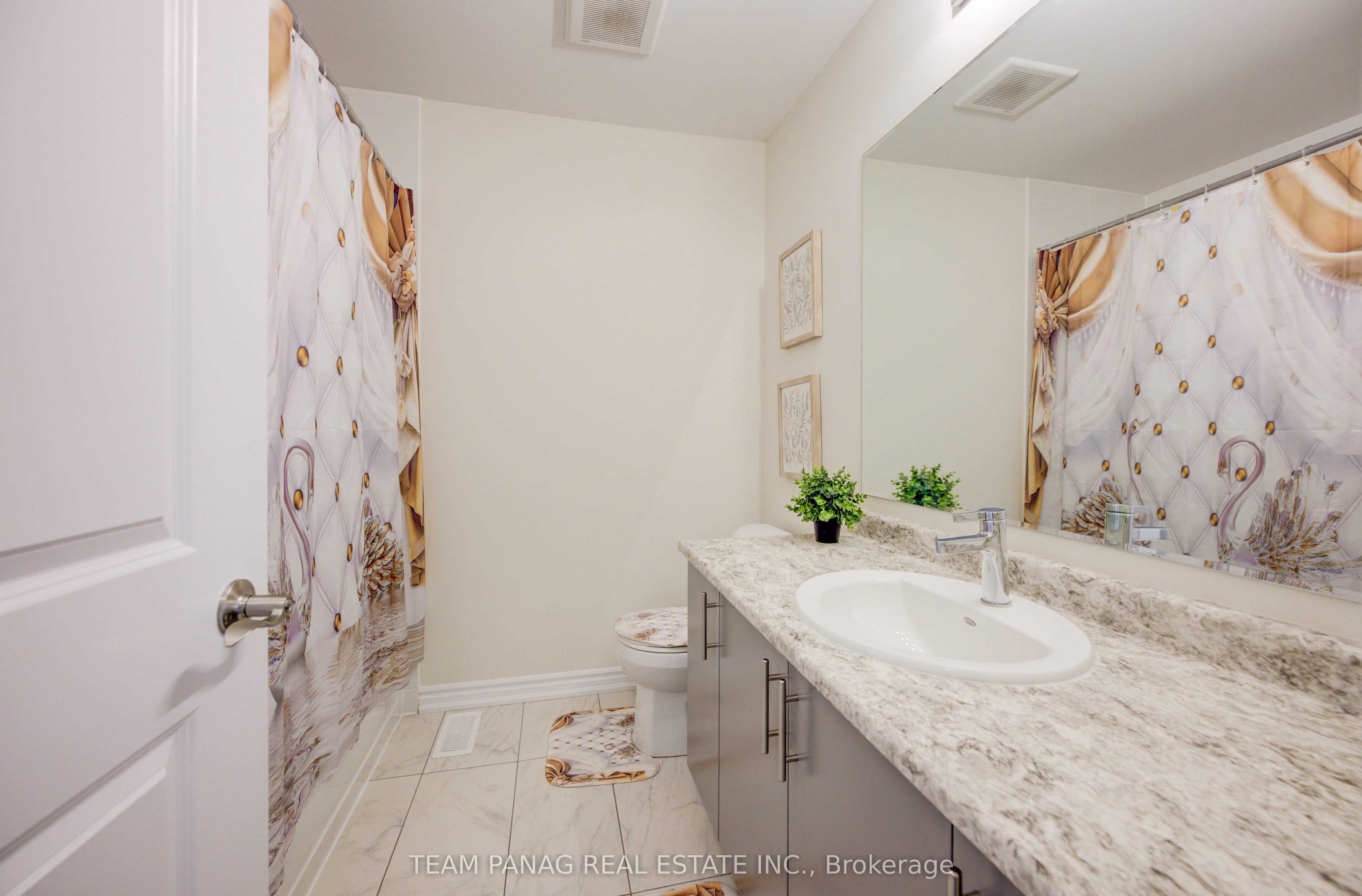 5 Heming St Property Photo 37