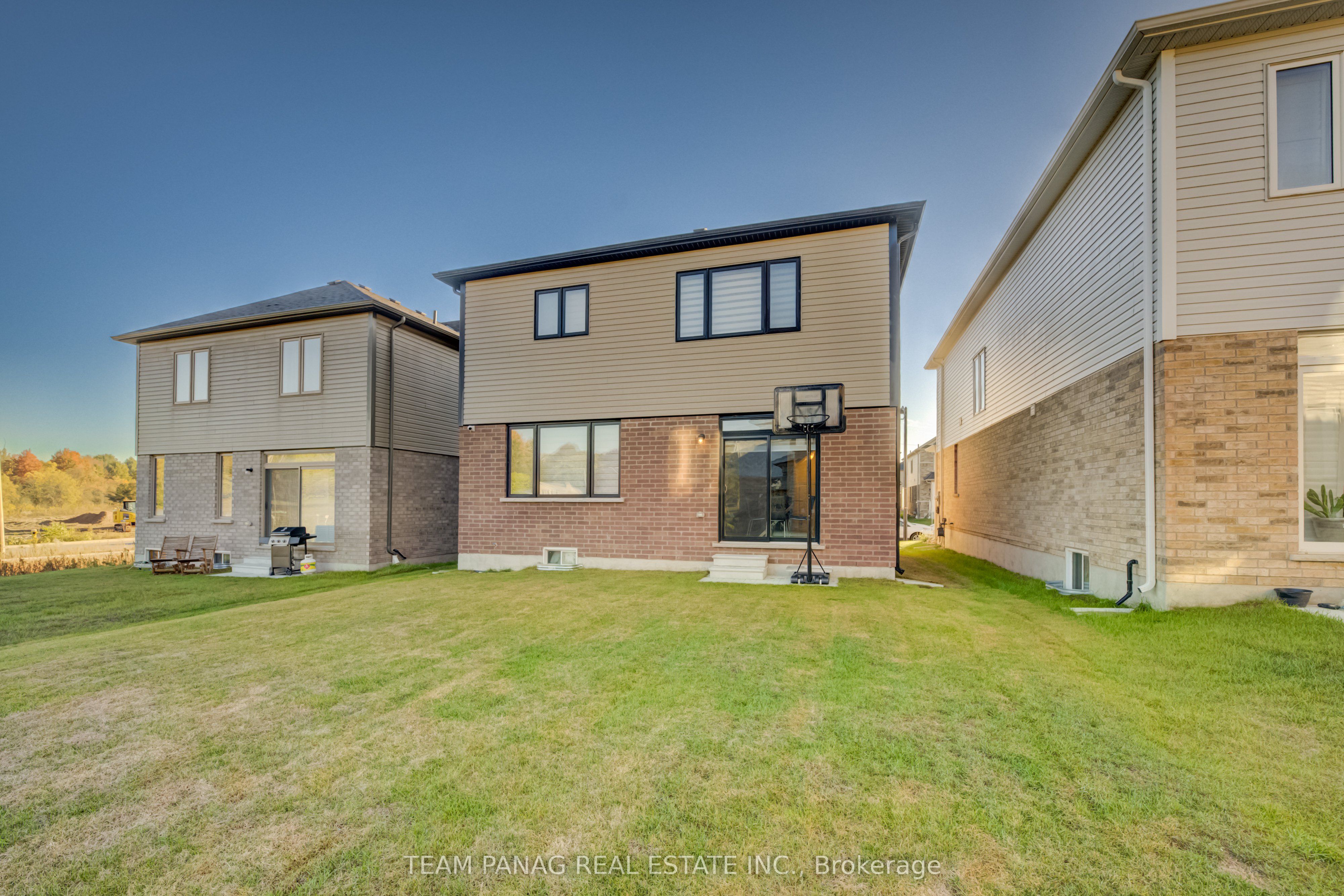 5 Heming St Property Photo 48