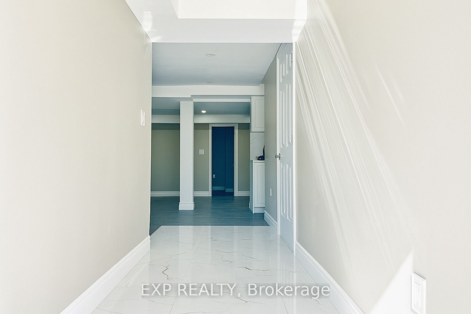 96 Timberlane Crescent Lower Property Photo 4