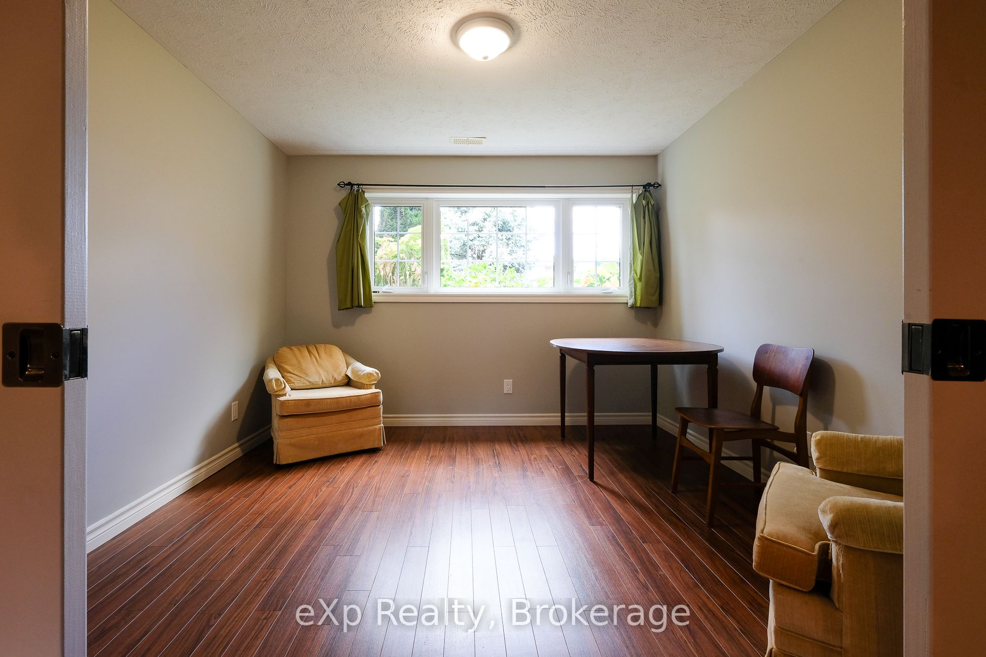 823 23rd St E Property Photo 19