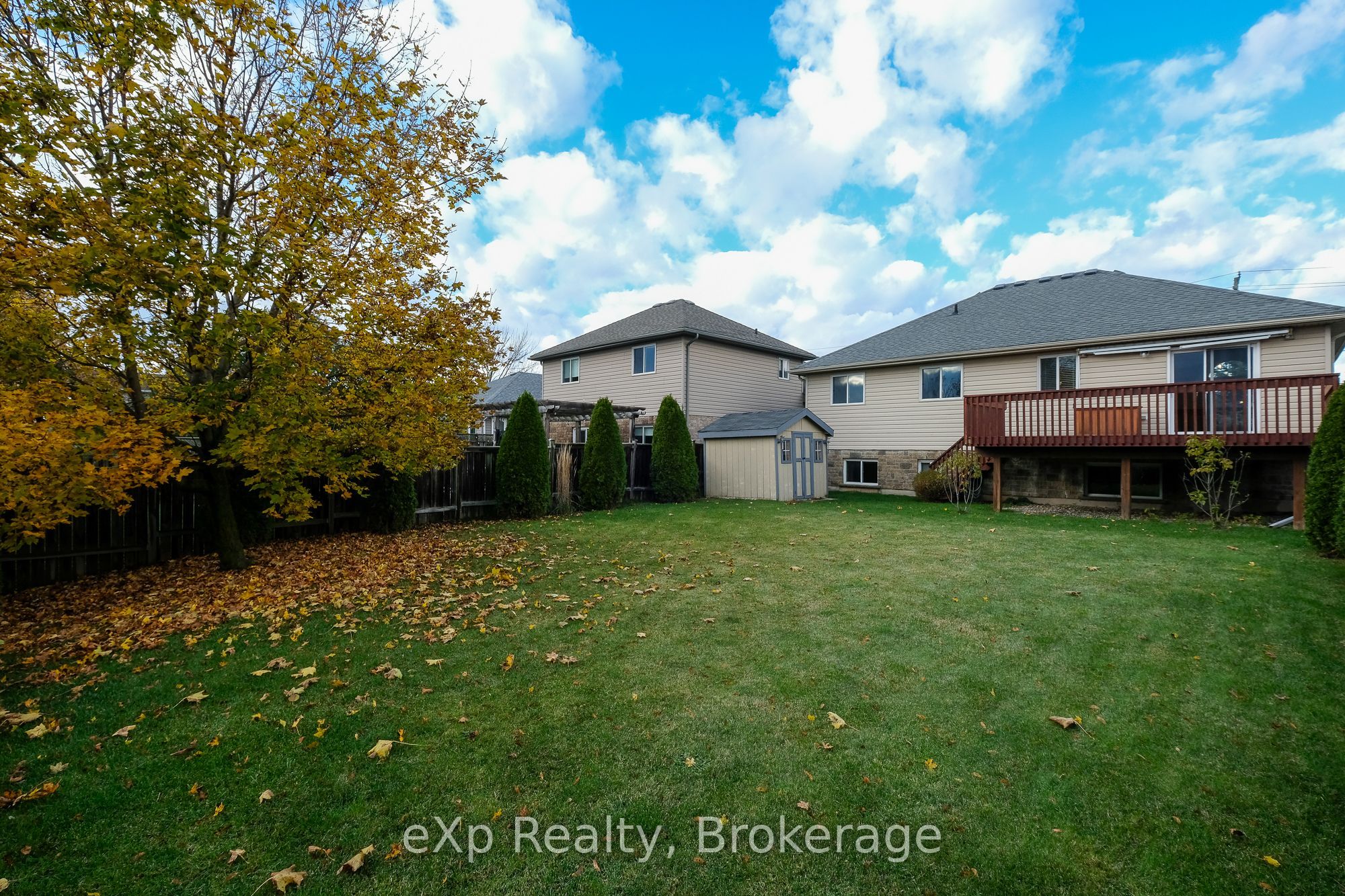 823 23rd St E Property Photo 28