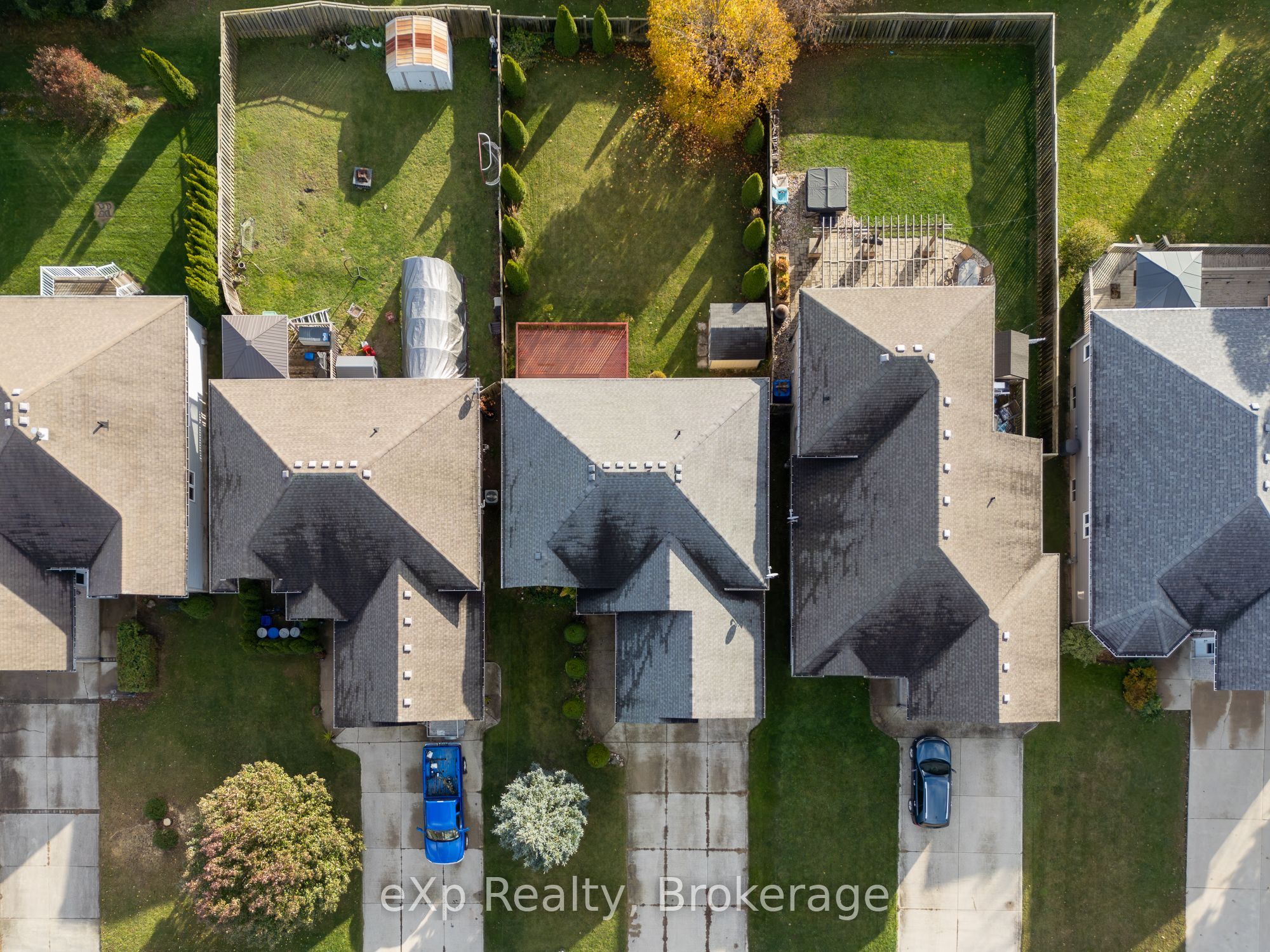 823 23rd St E Property Photo 32