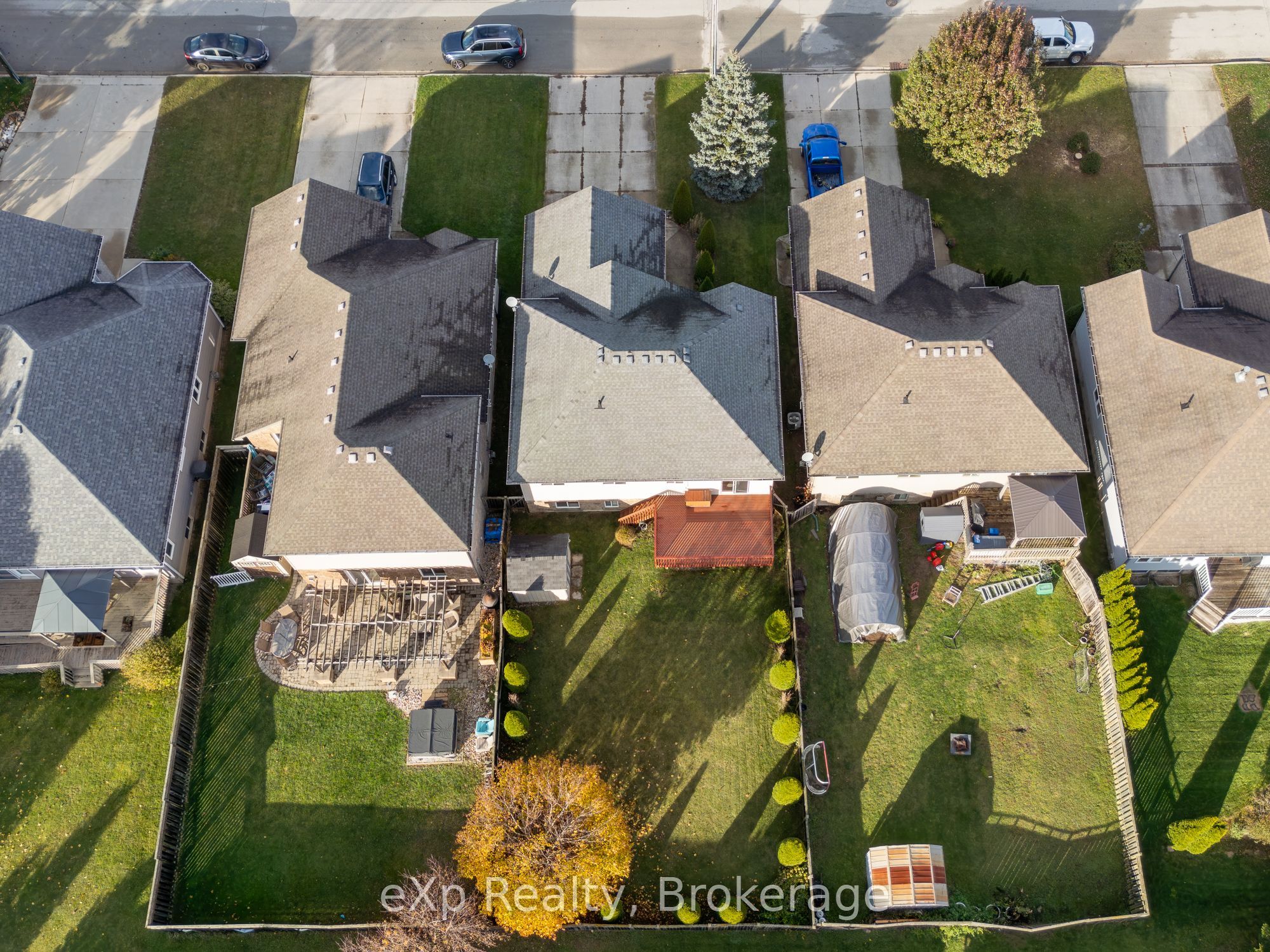 823 23rd St E Property Photo 33