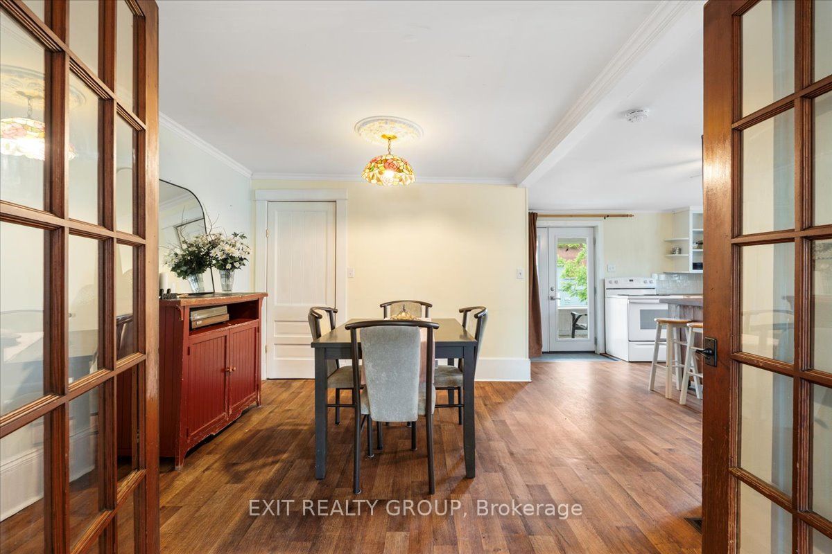 101 Durham St S Property Photo 15