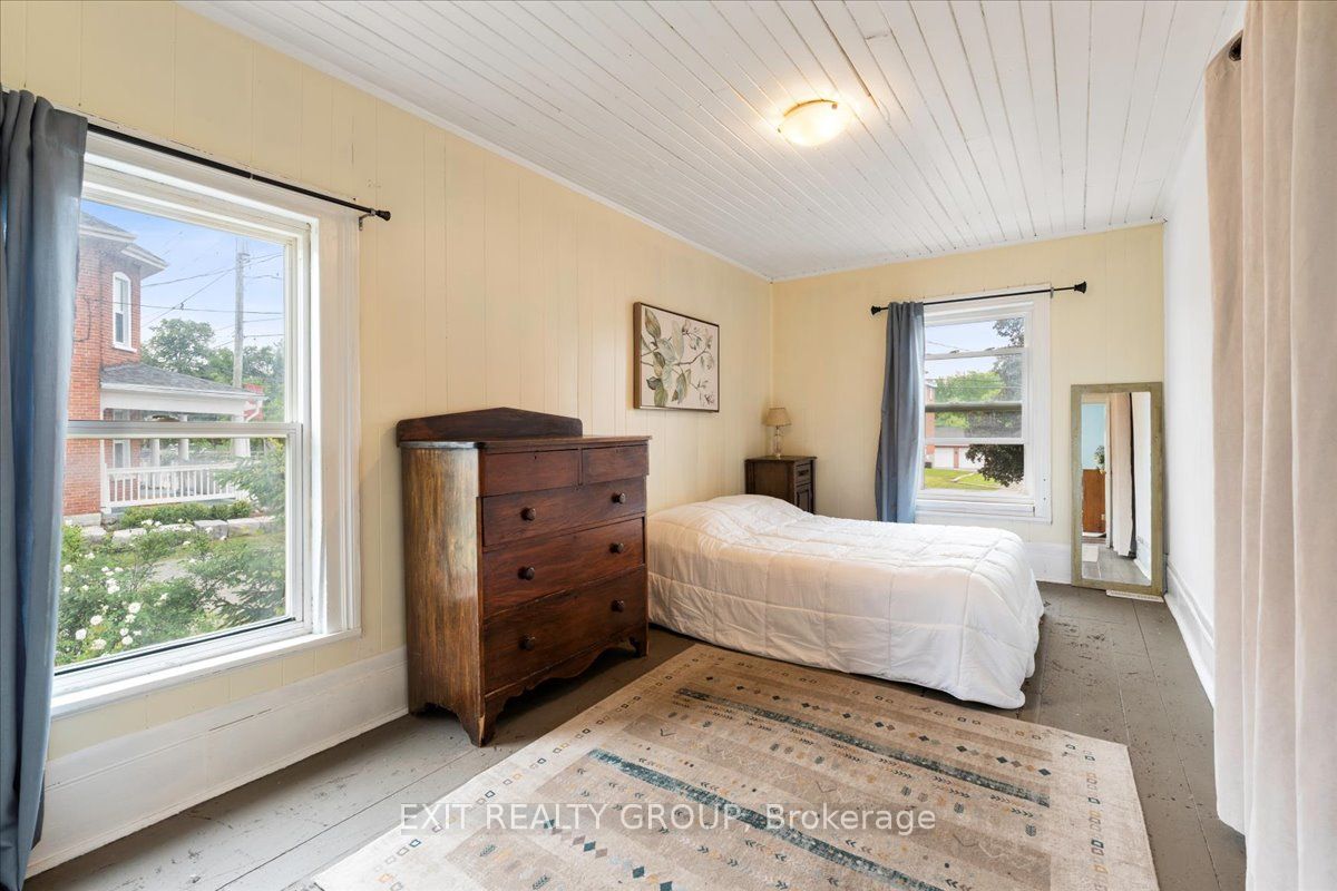 101 Durham St S Property Photo 29