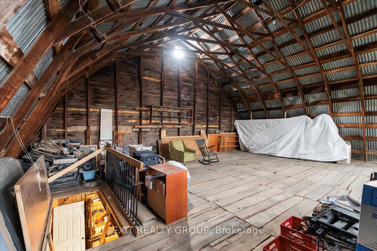 101 Durham St S Property Photo 34