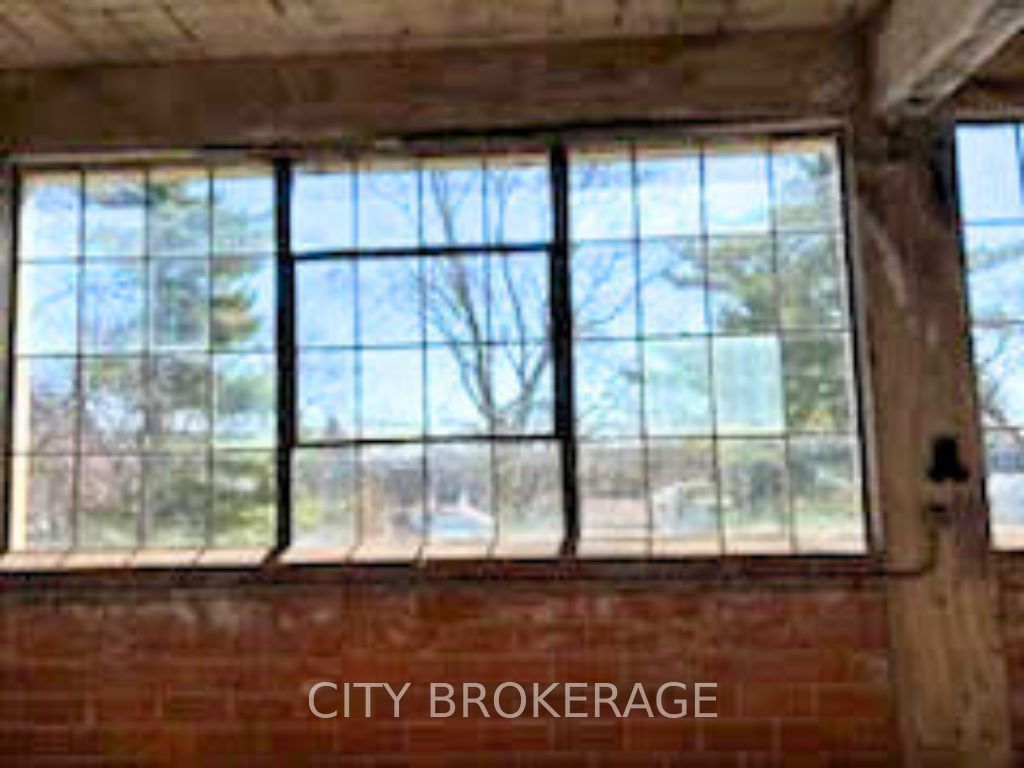 5059 Palmer Ave Property Photo 15