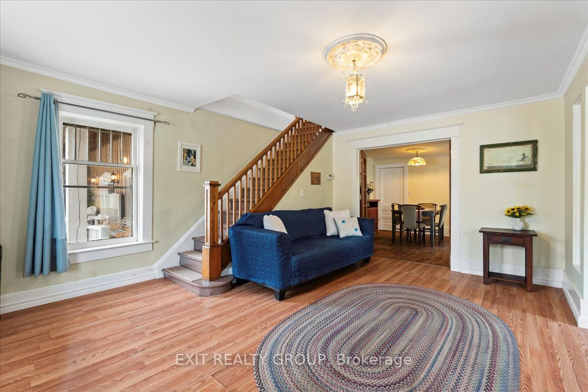 101 Durham St S Property Photo 17