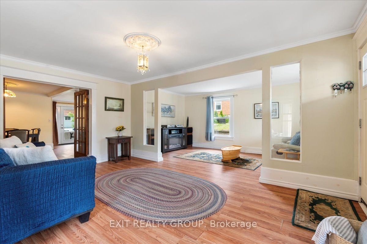 101 Durham St S Property Photo 18