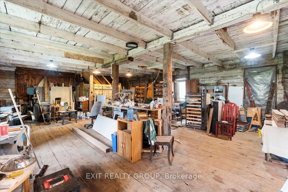 101 Durham St S Property Photo 31