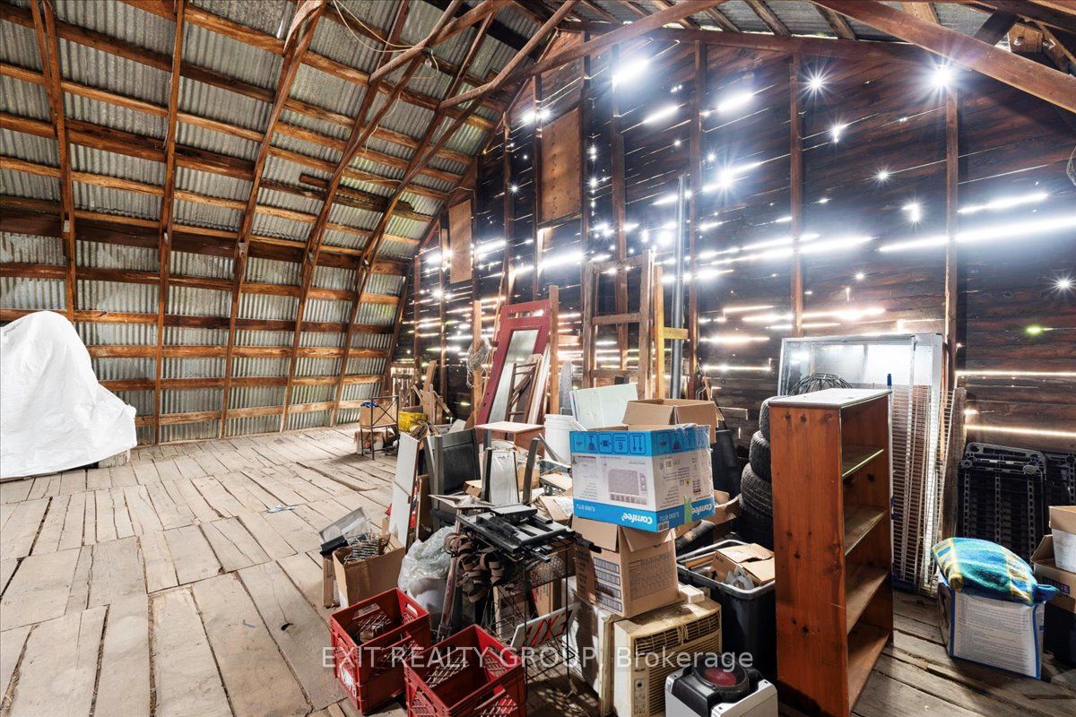 101 Durham St S Property Photo 33