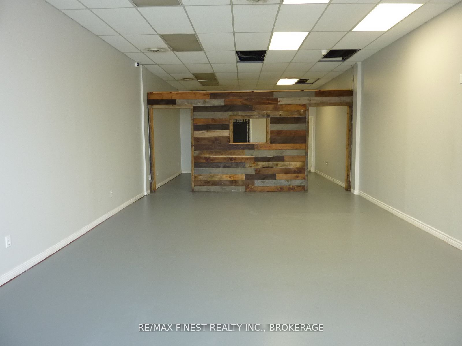 2 Dairy Ave Property Photo 5