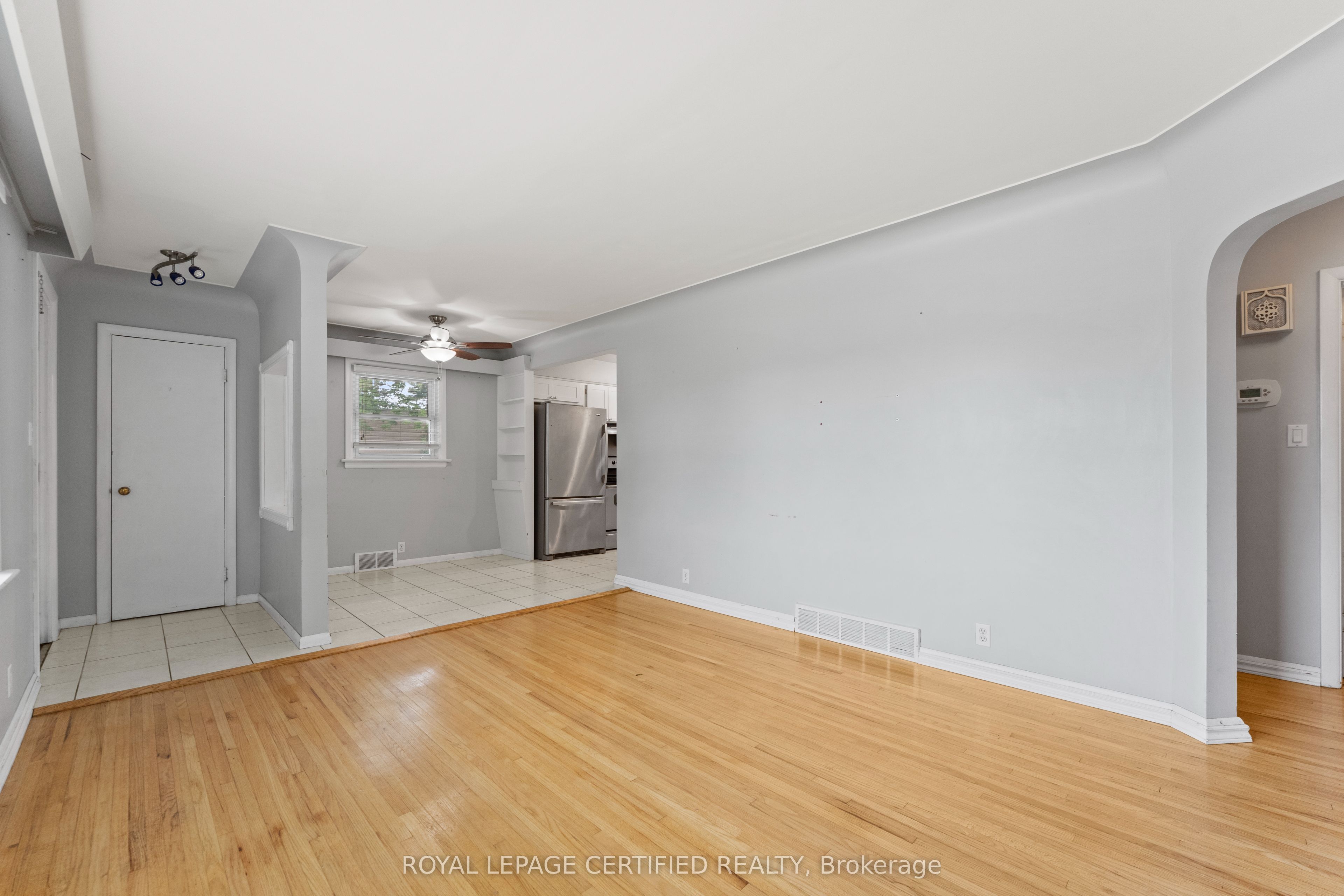 2504 Askin Avenue Property Photo 7