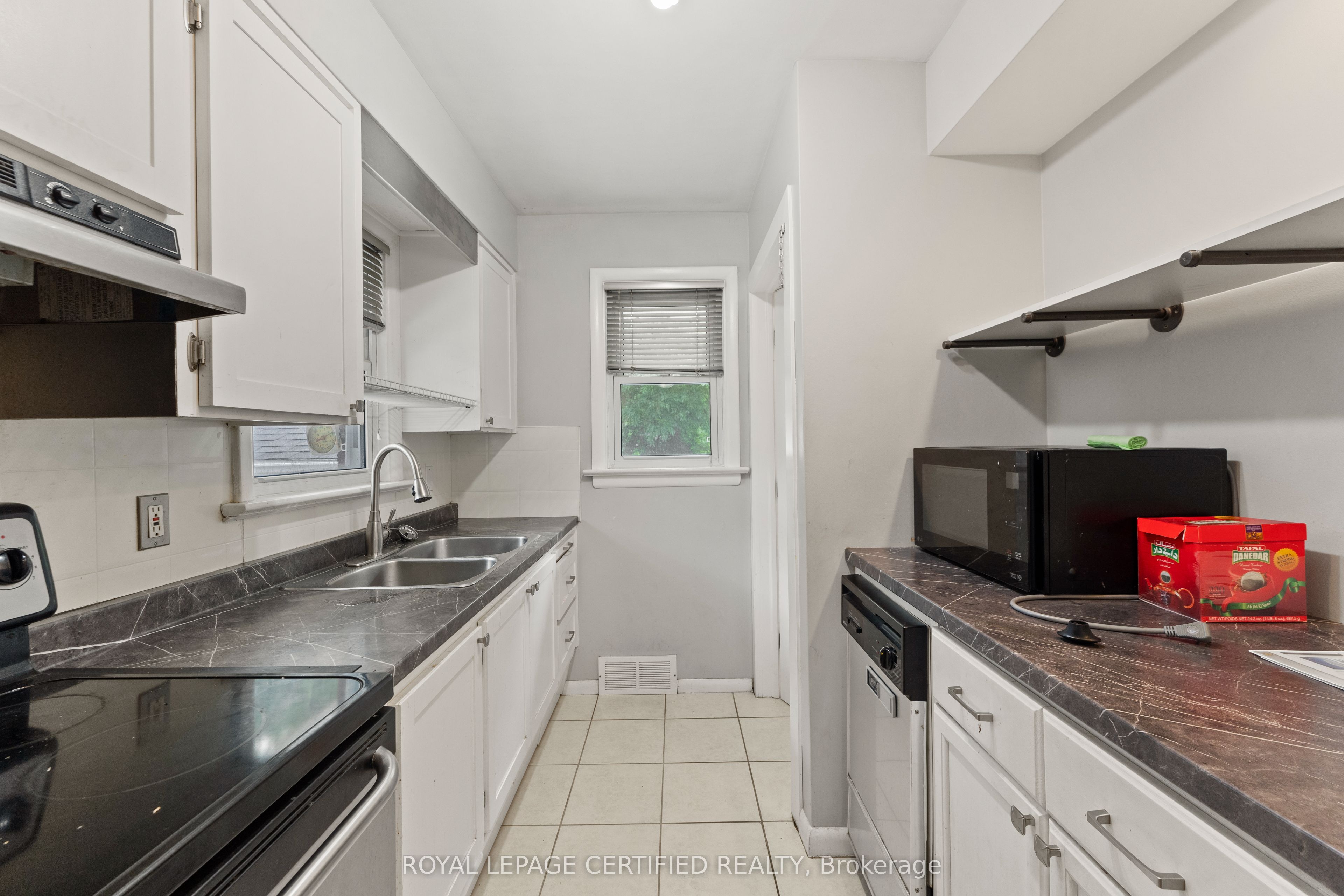 2504 Askin Avenue Property Photo 15