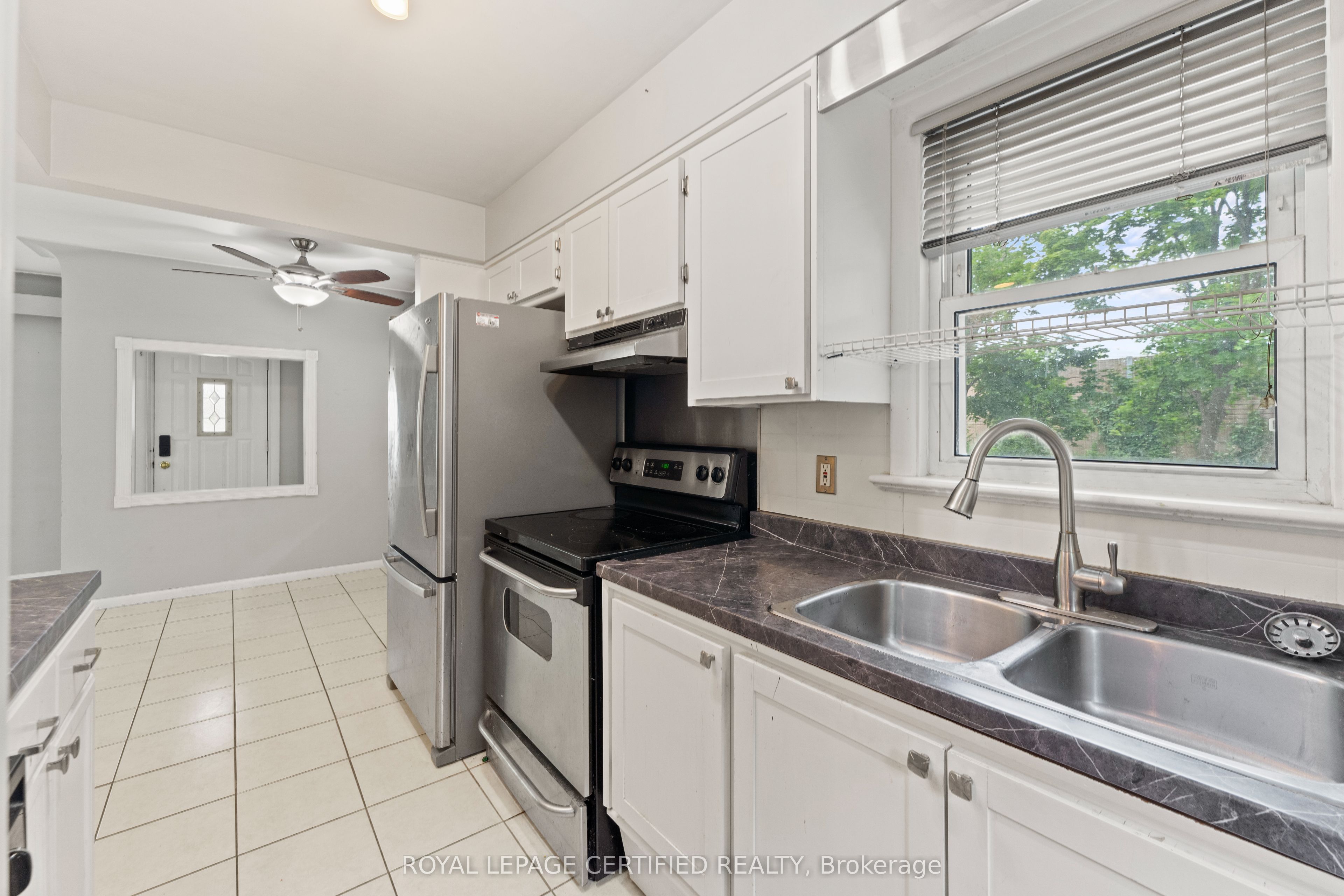 2504 Askin Avenue Property Photo 16