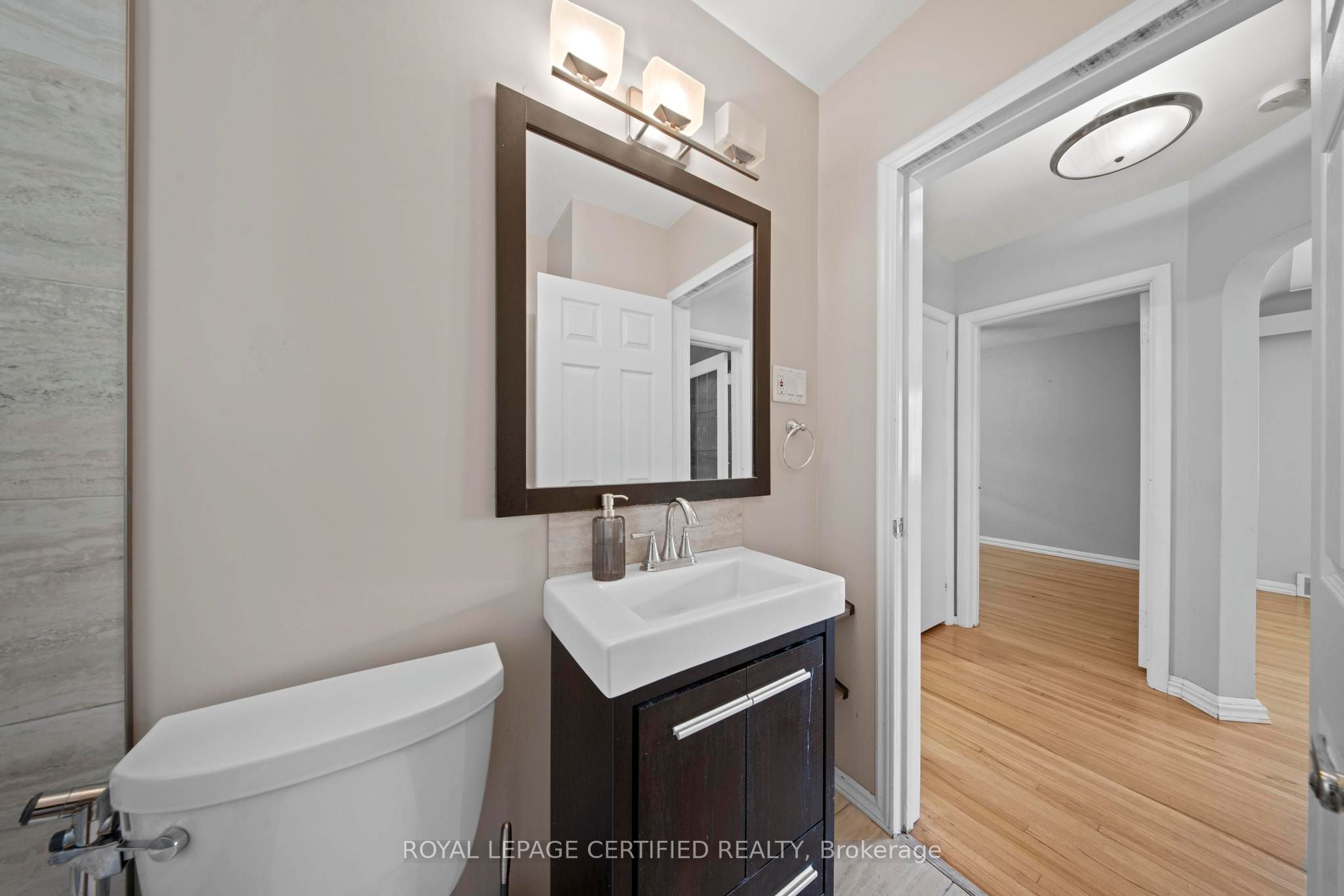 2504 Askin Avenue Property Photo 18