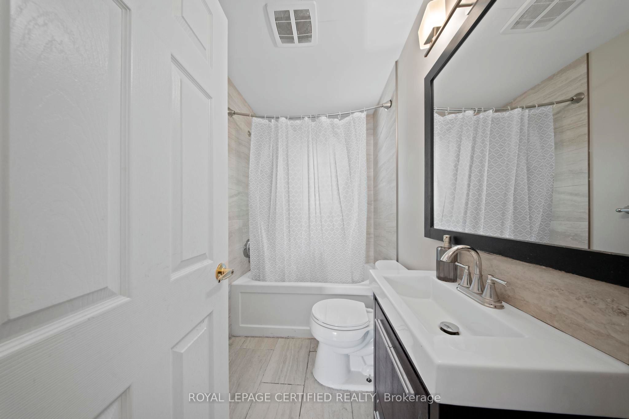 2504 Askin Avenue Property Photo 19