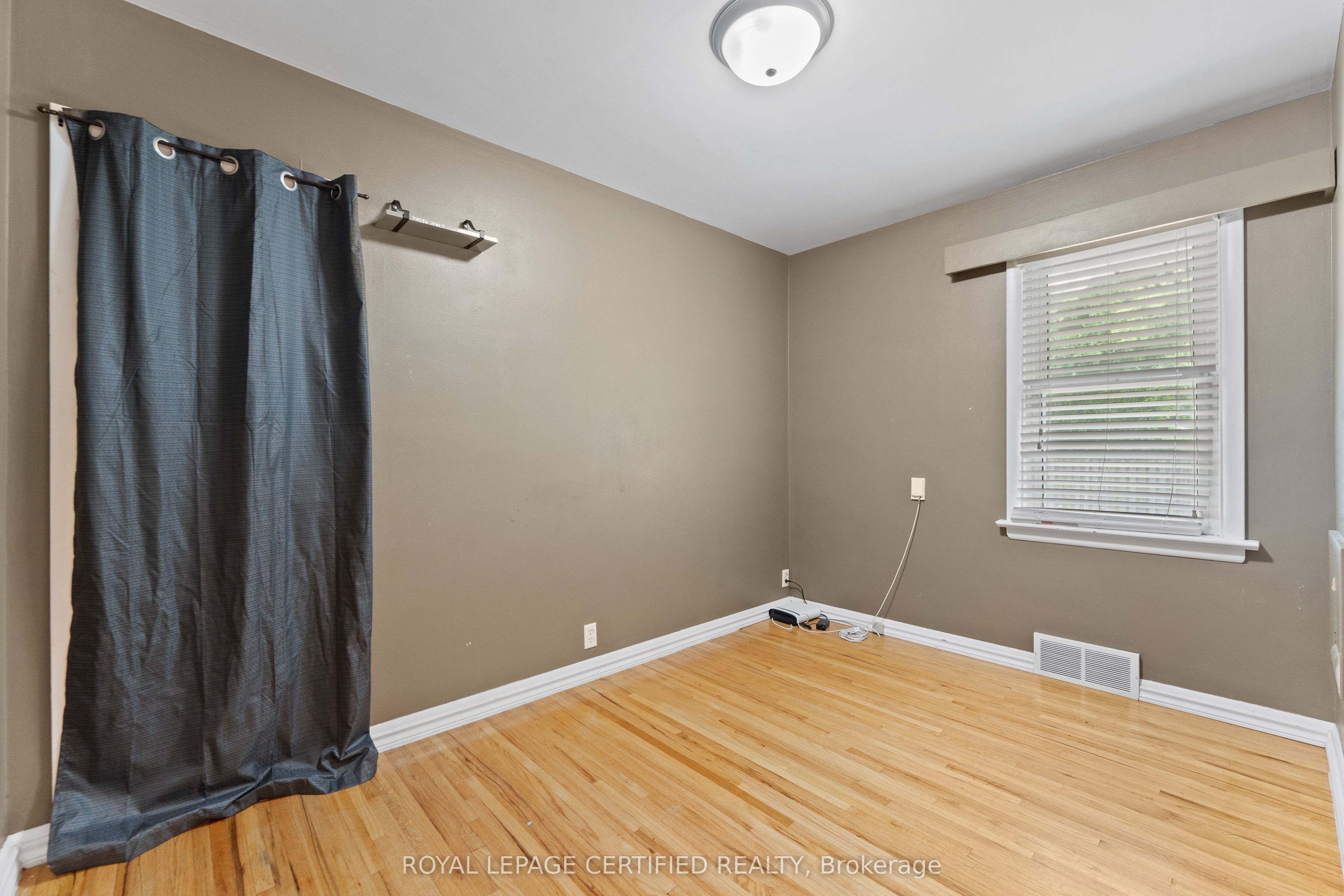 2504 Askin Avenue Property Photo 20