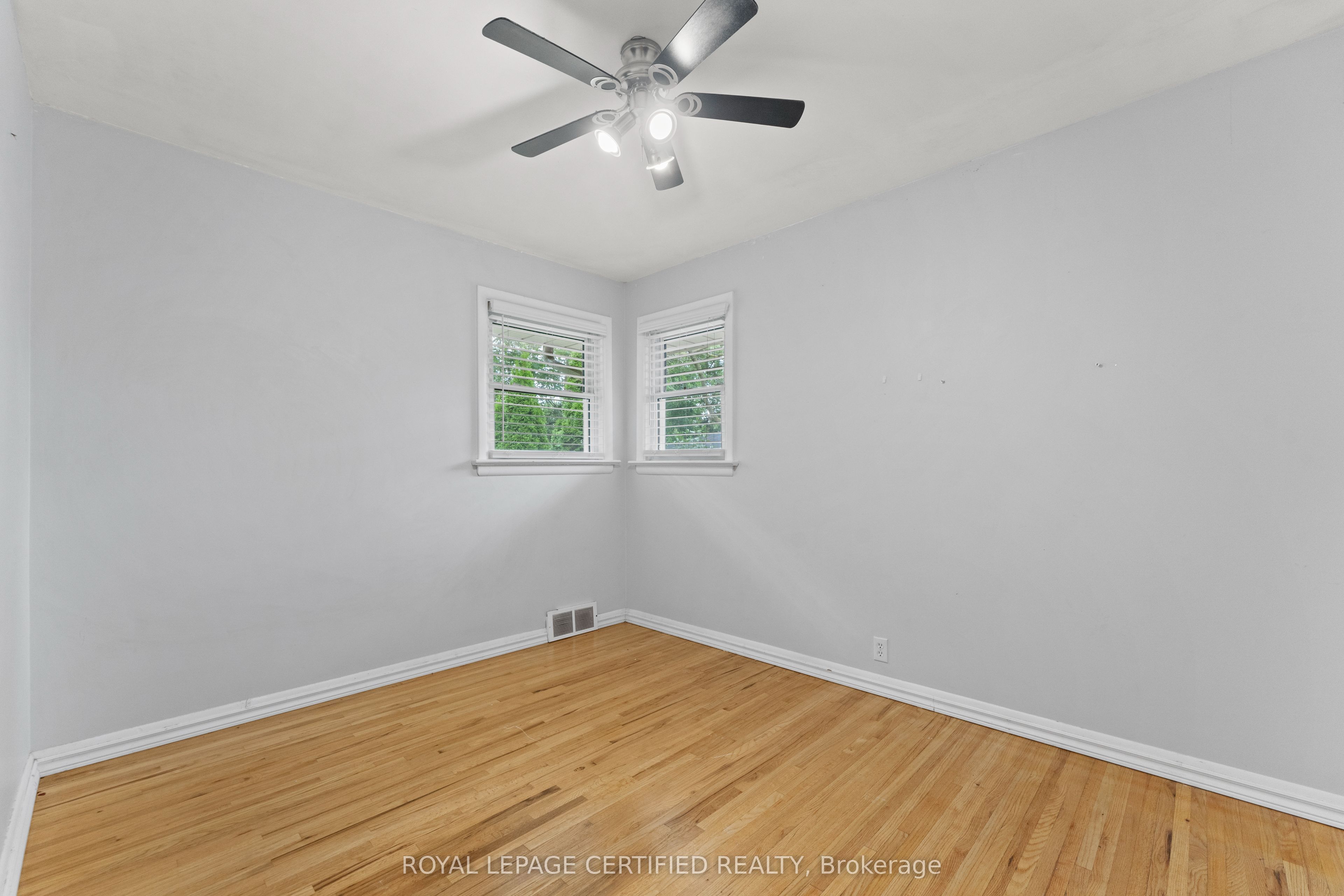 2504 Askin Avenue Property Photo 21