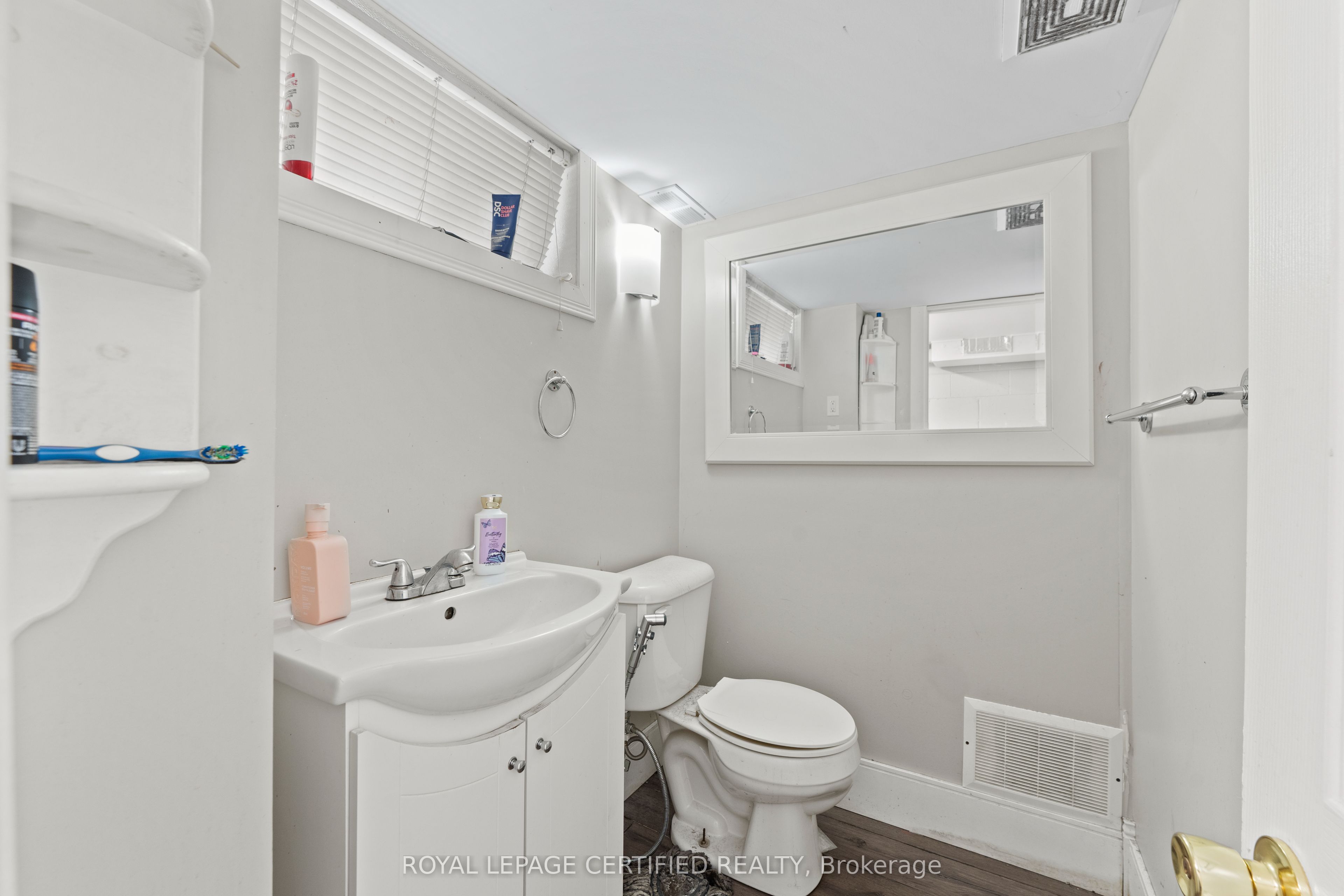 2504 Askin Avenue Property Photo 22